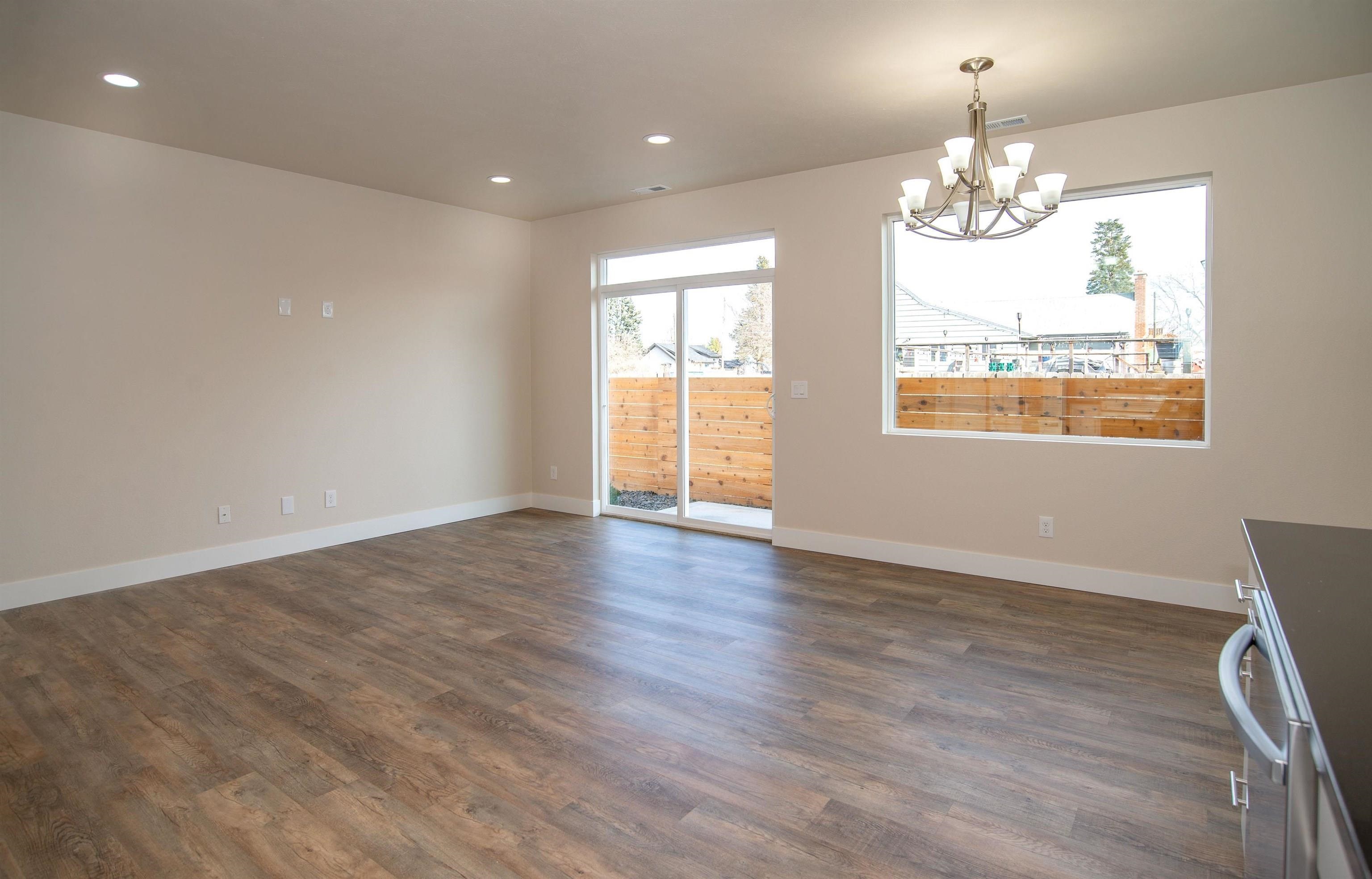324/328 N Moen Ln - Photo 10