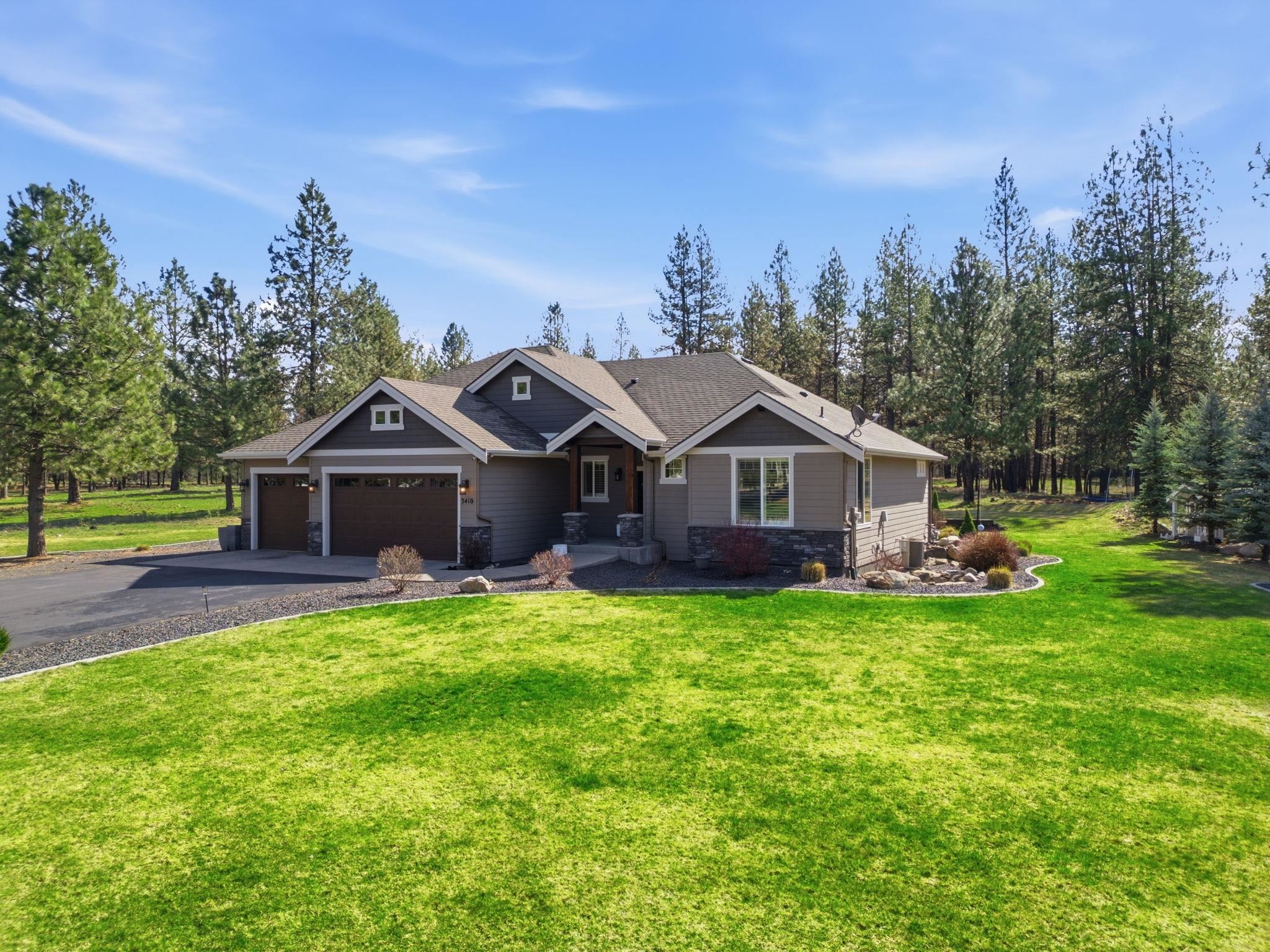 3410 E Elena Ln - Photo 1