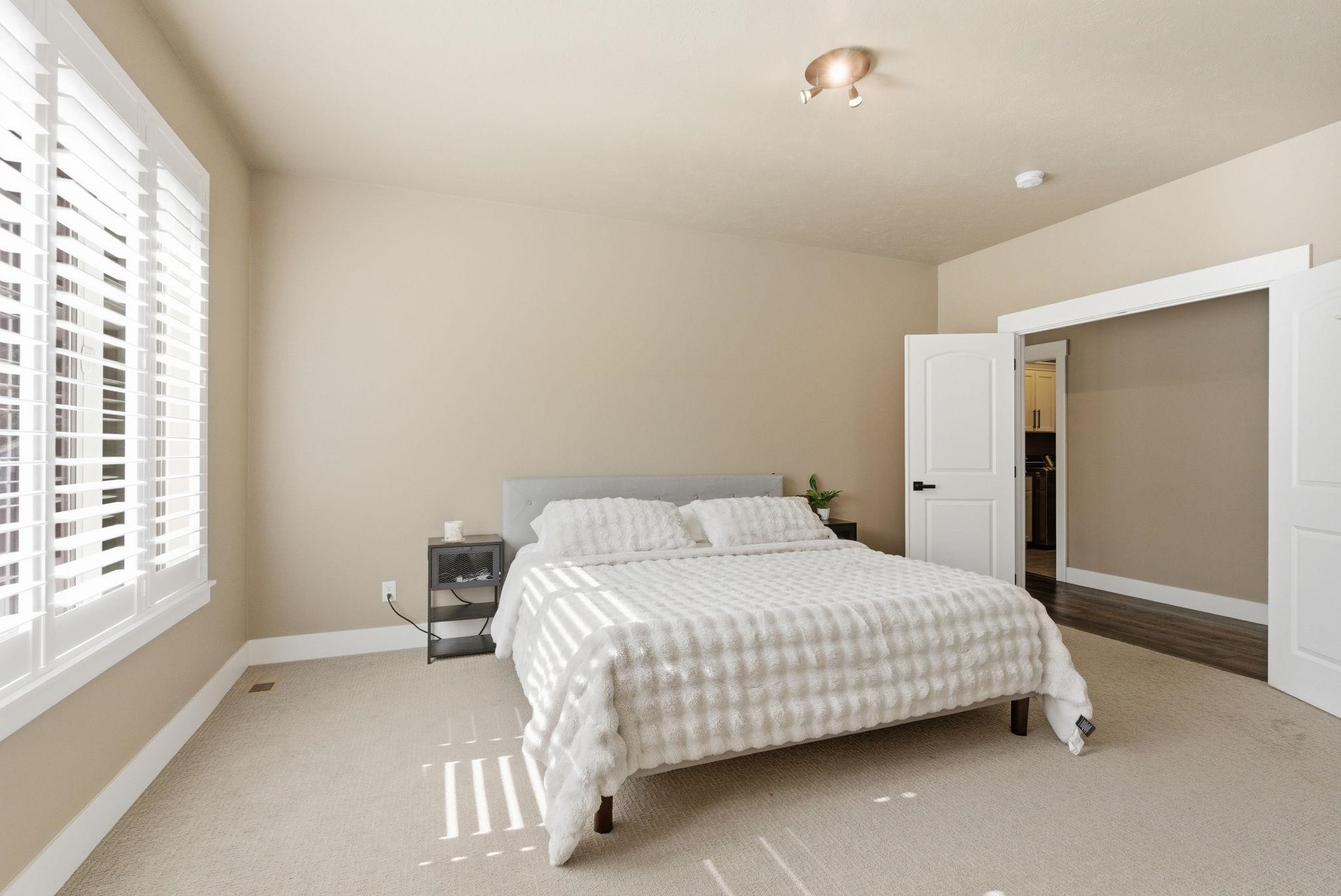 3410 E Elena Ln - Photo 19