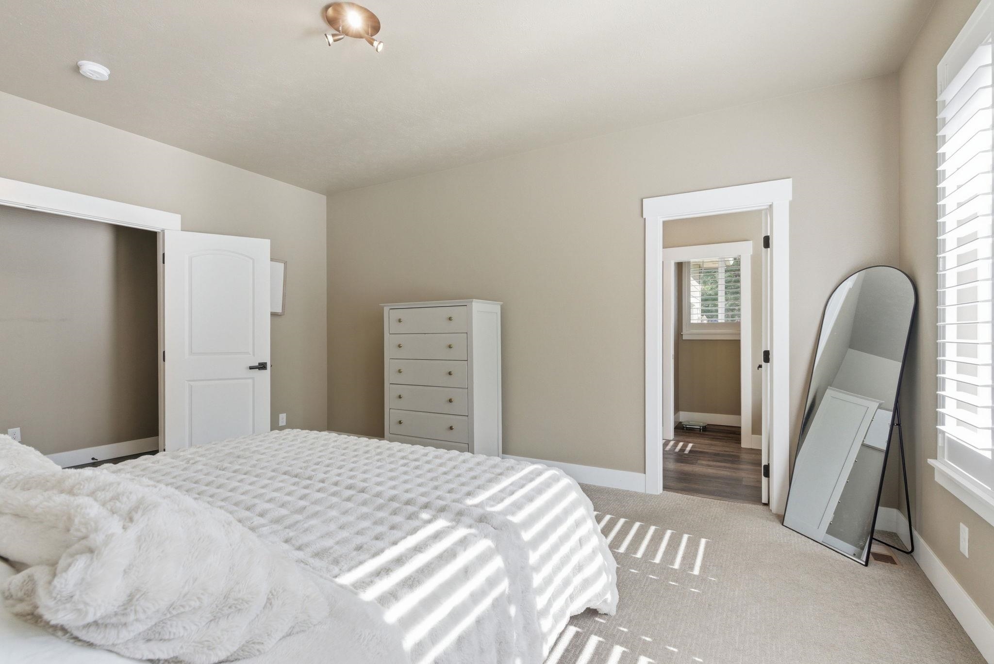 3410 E Elena Ln - Photo 20