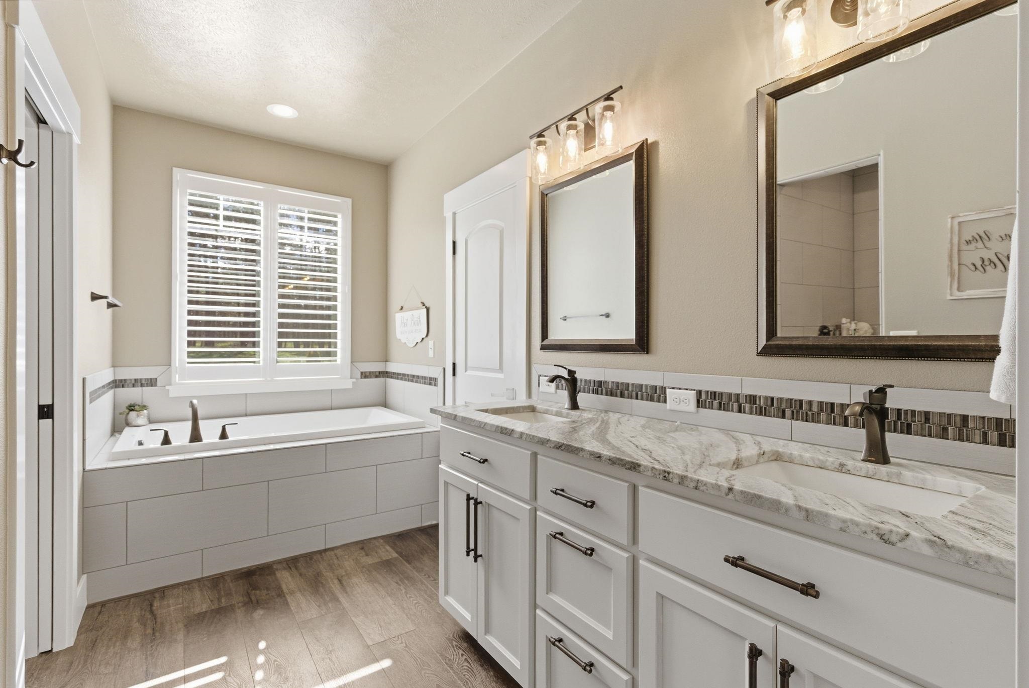 3410 E Elena Ln - Photo 21