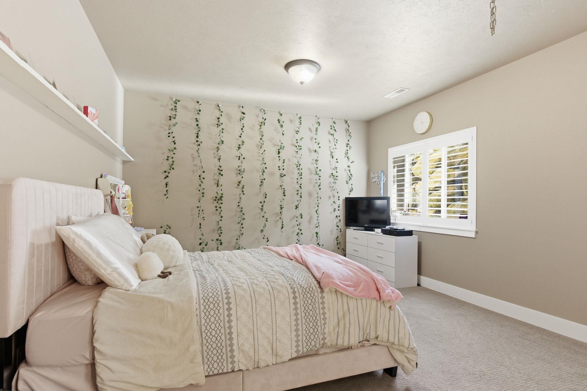 3410 E Elena Ln - Photo 31