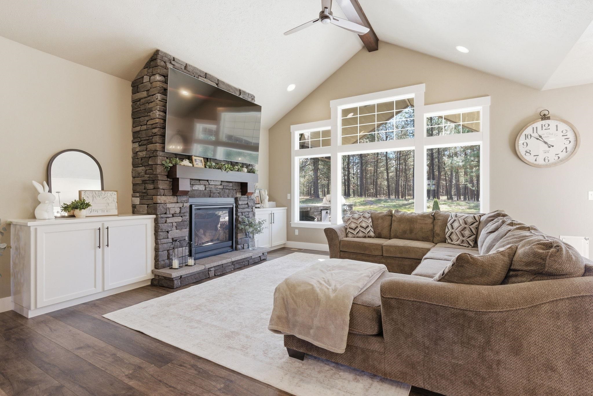 3410 E Elena Ln - Photo 5