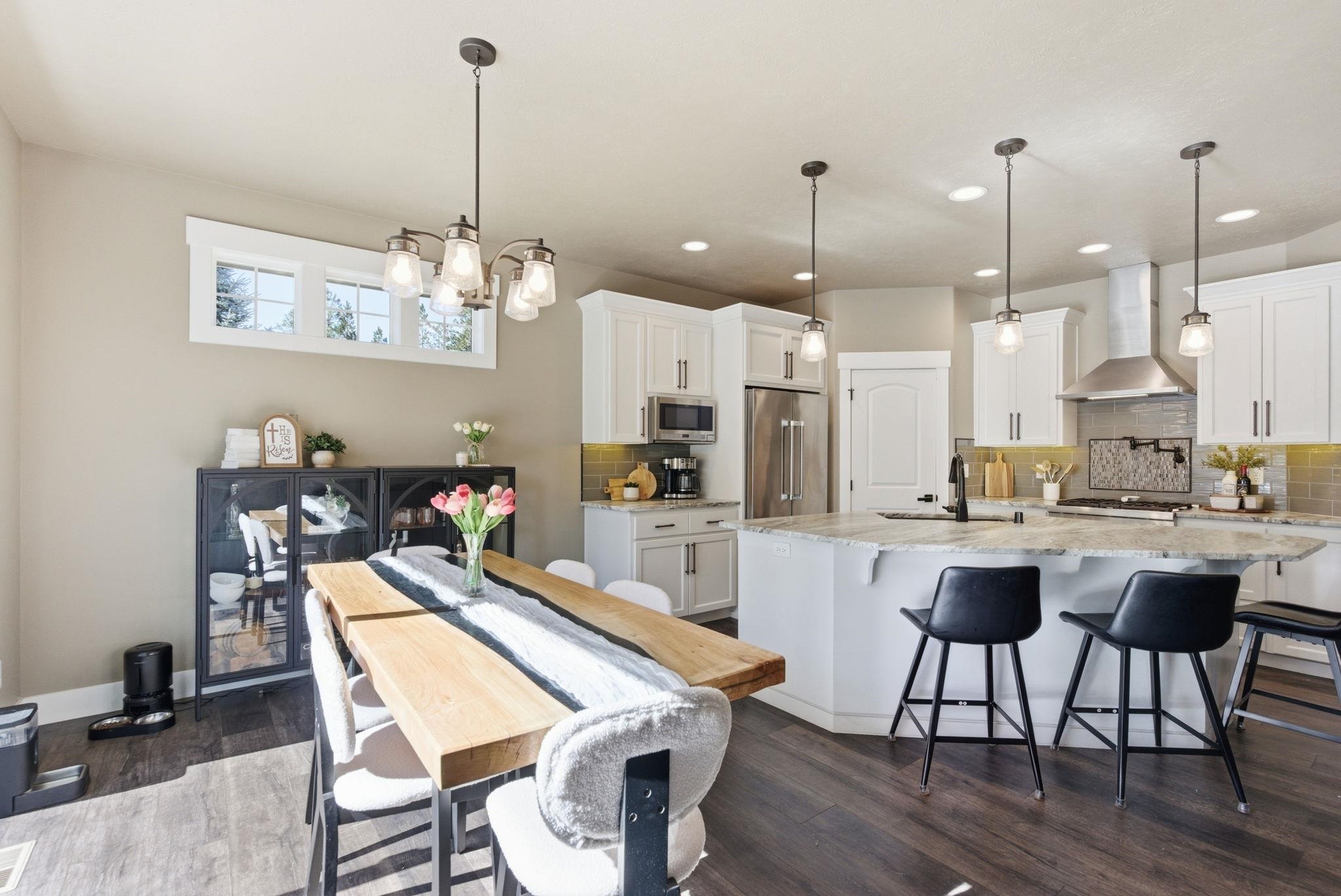 3410 E Elena Ln - Photo 8