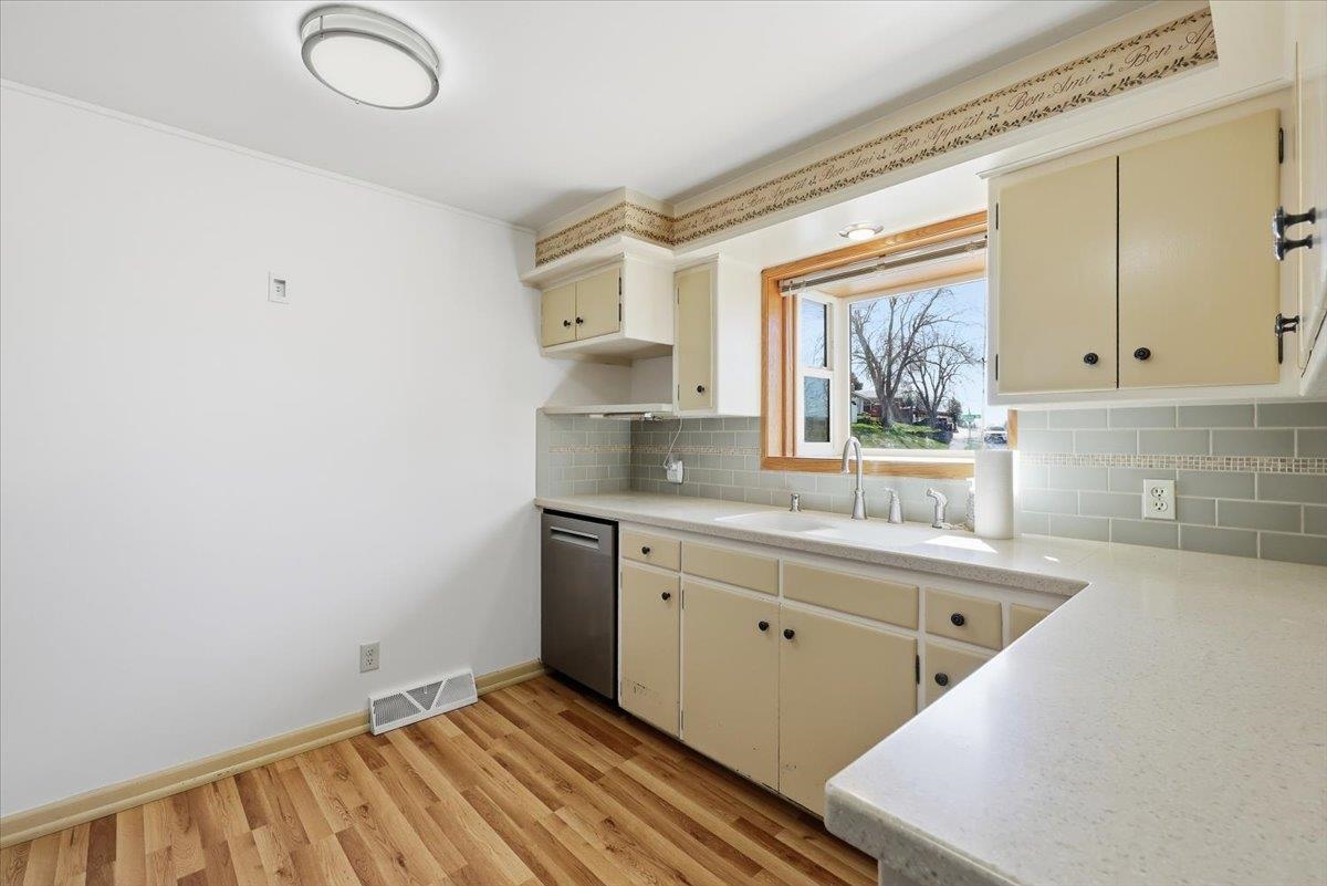 6201 N Winston Dr - Photo 7