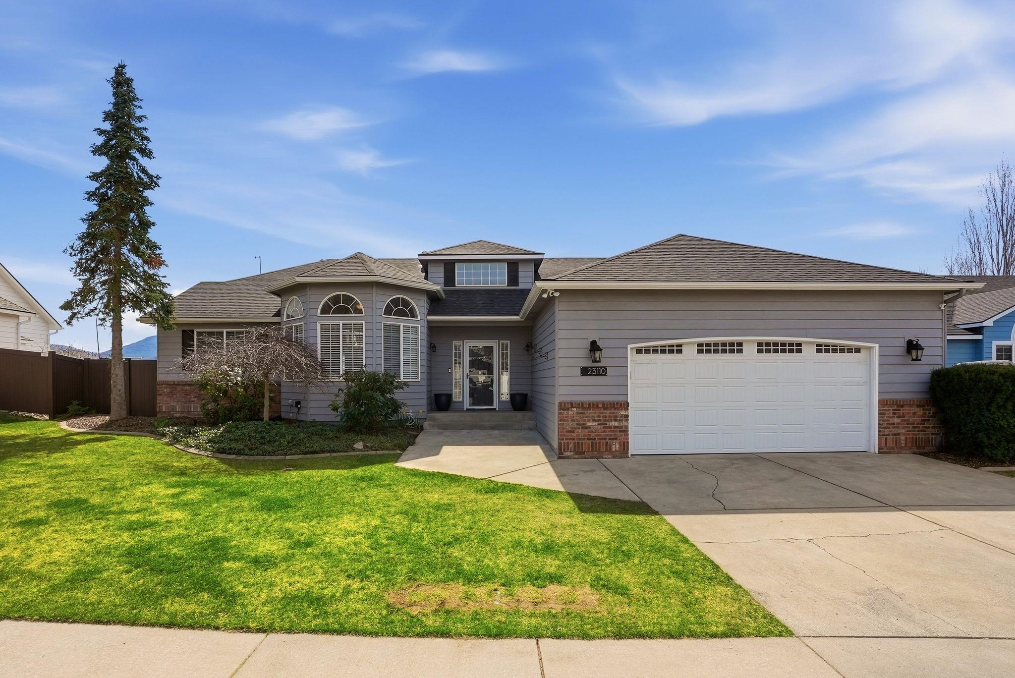 23110 E BROADWAY Ave - Photo 1