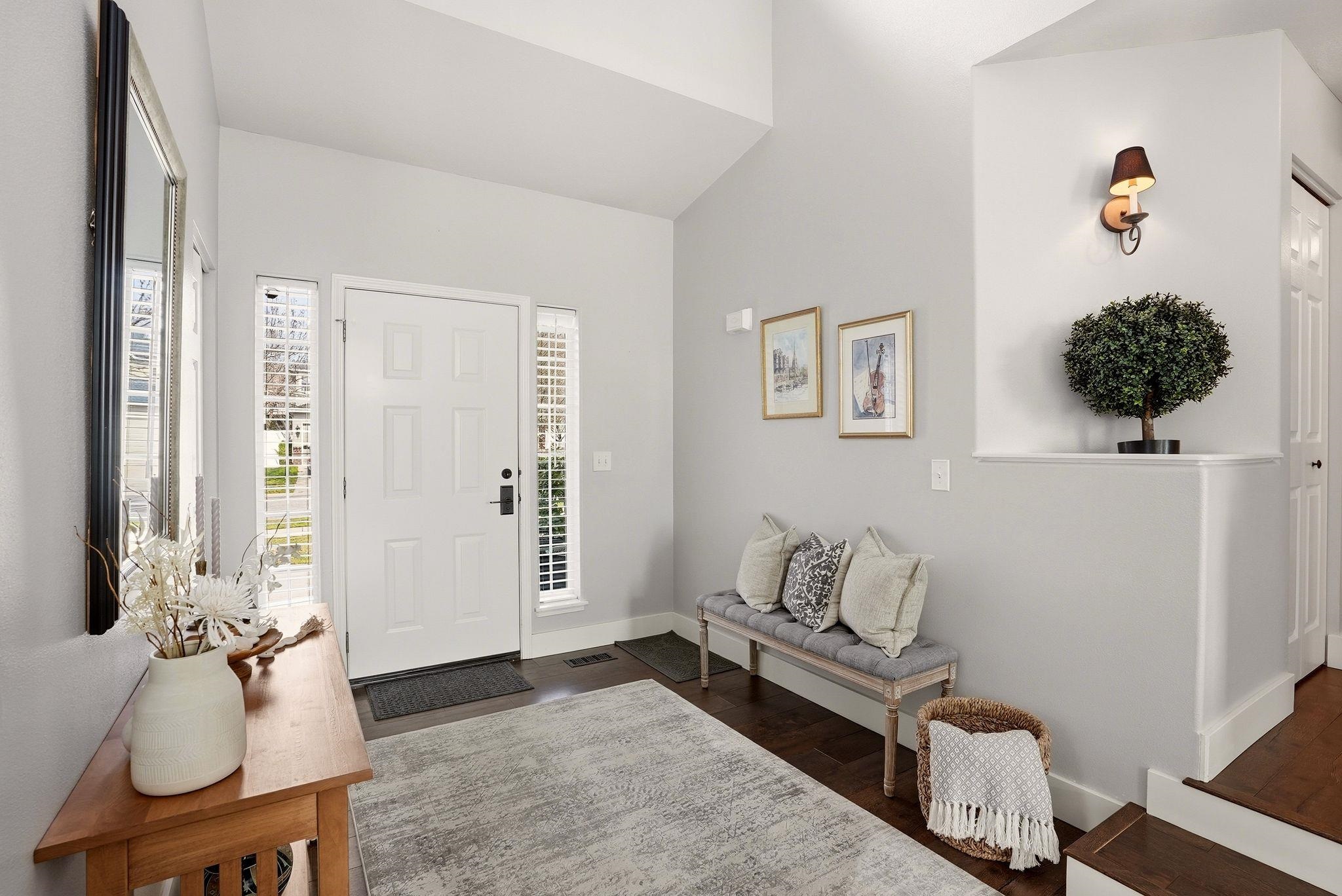 23110 E BROADWAY Ave - Photo 2