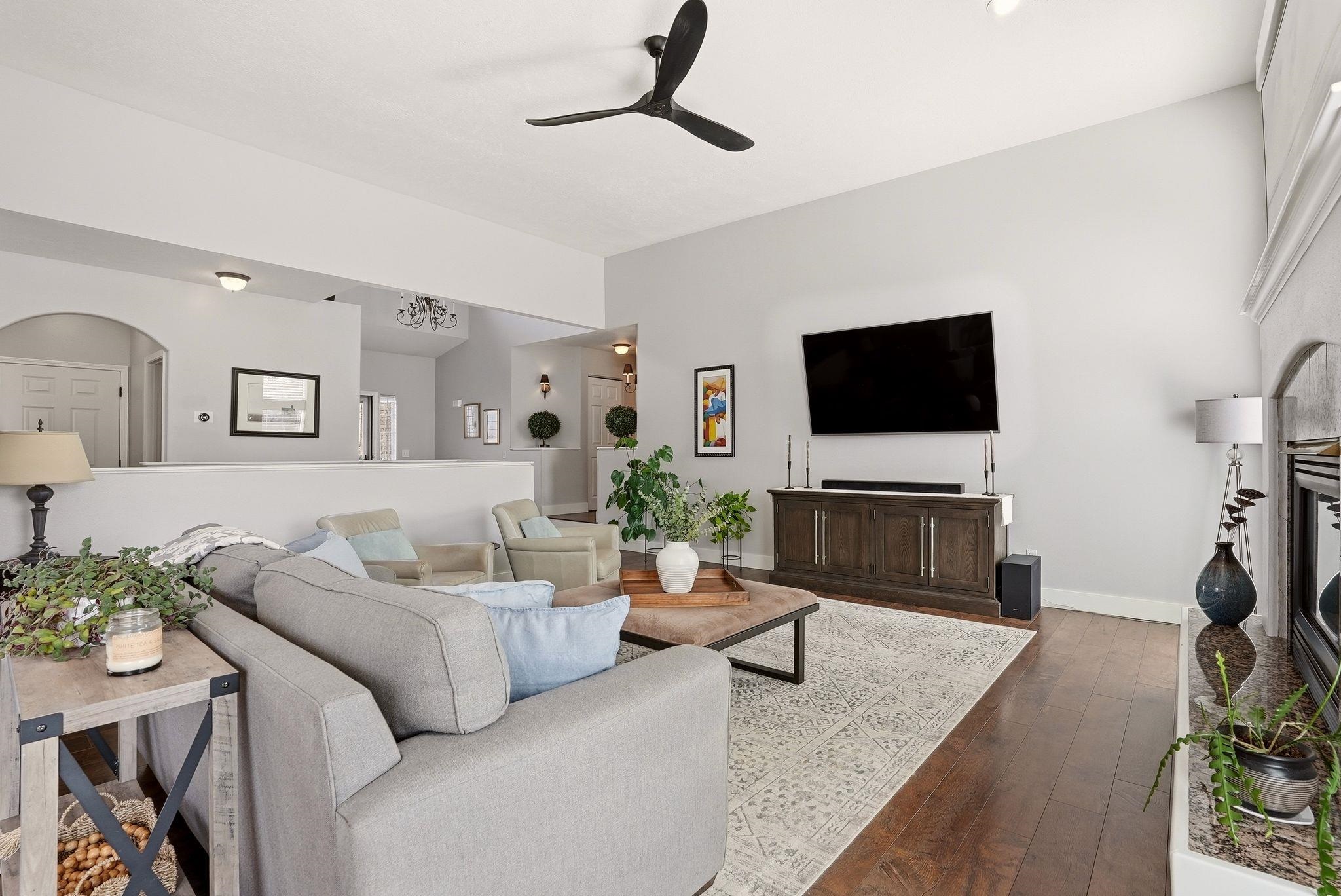 23110 E BROADWAY Ave - Photo 12