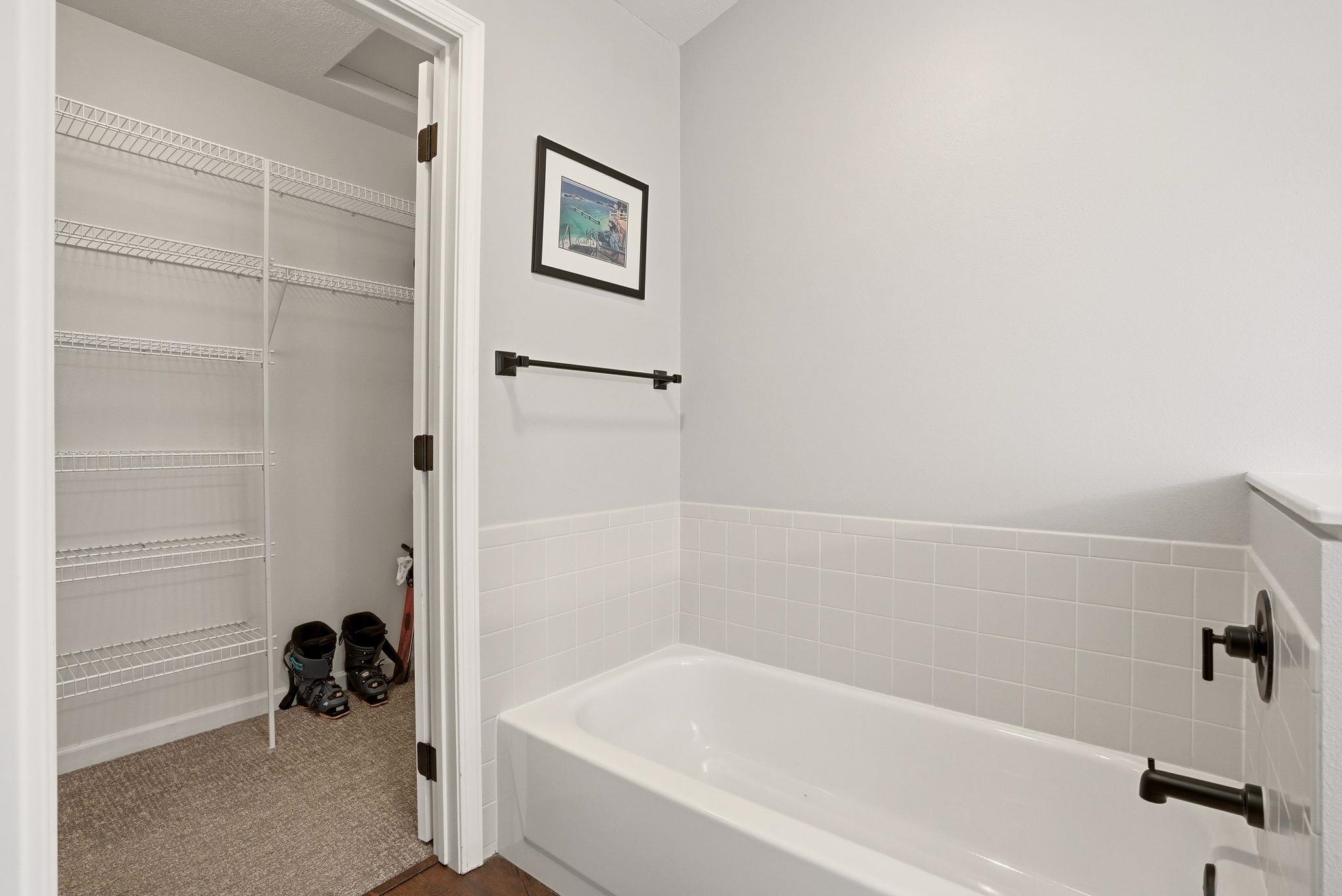 23110 E BROADWAY Ave - Photo 21