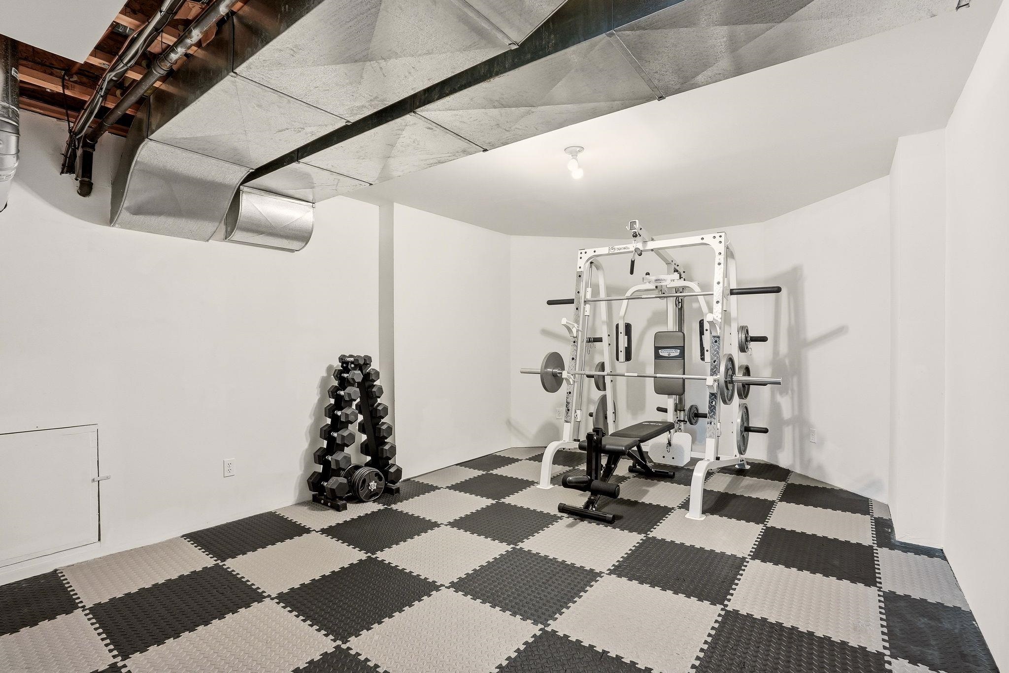 23110 E BROADWAY Ave - Photo 35