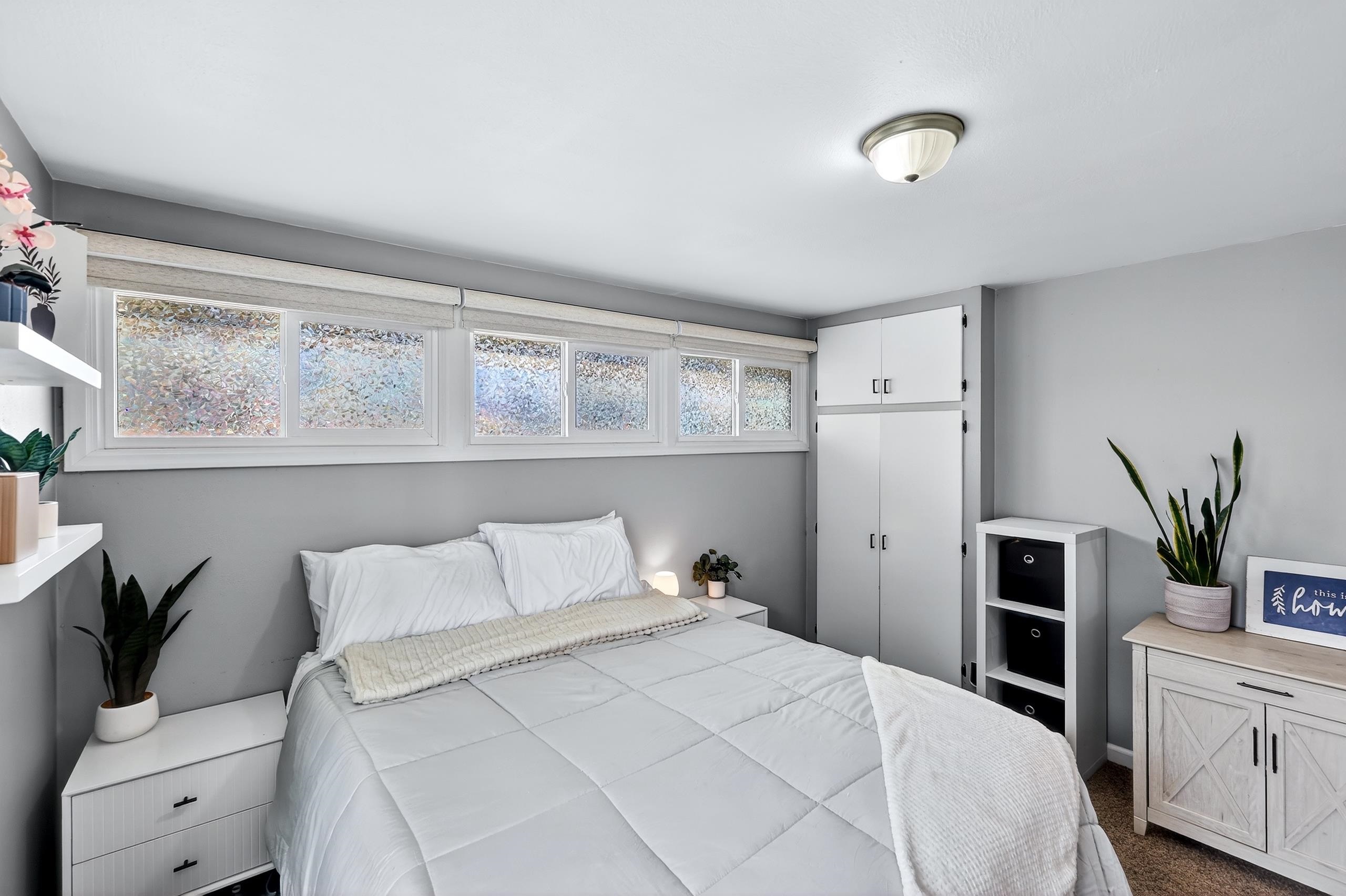 135 W Amherst Ct - Photo 12