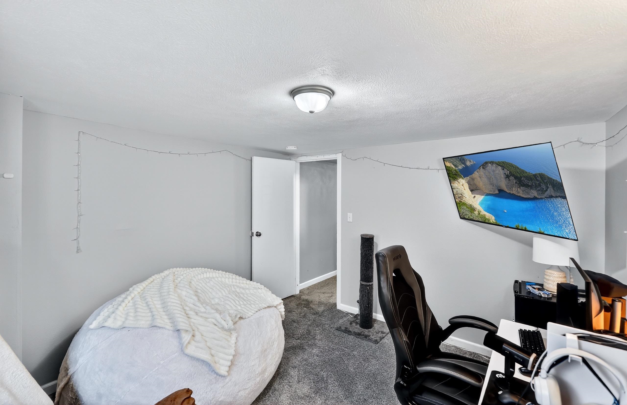 135 W Amherst Ct - Photo 21