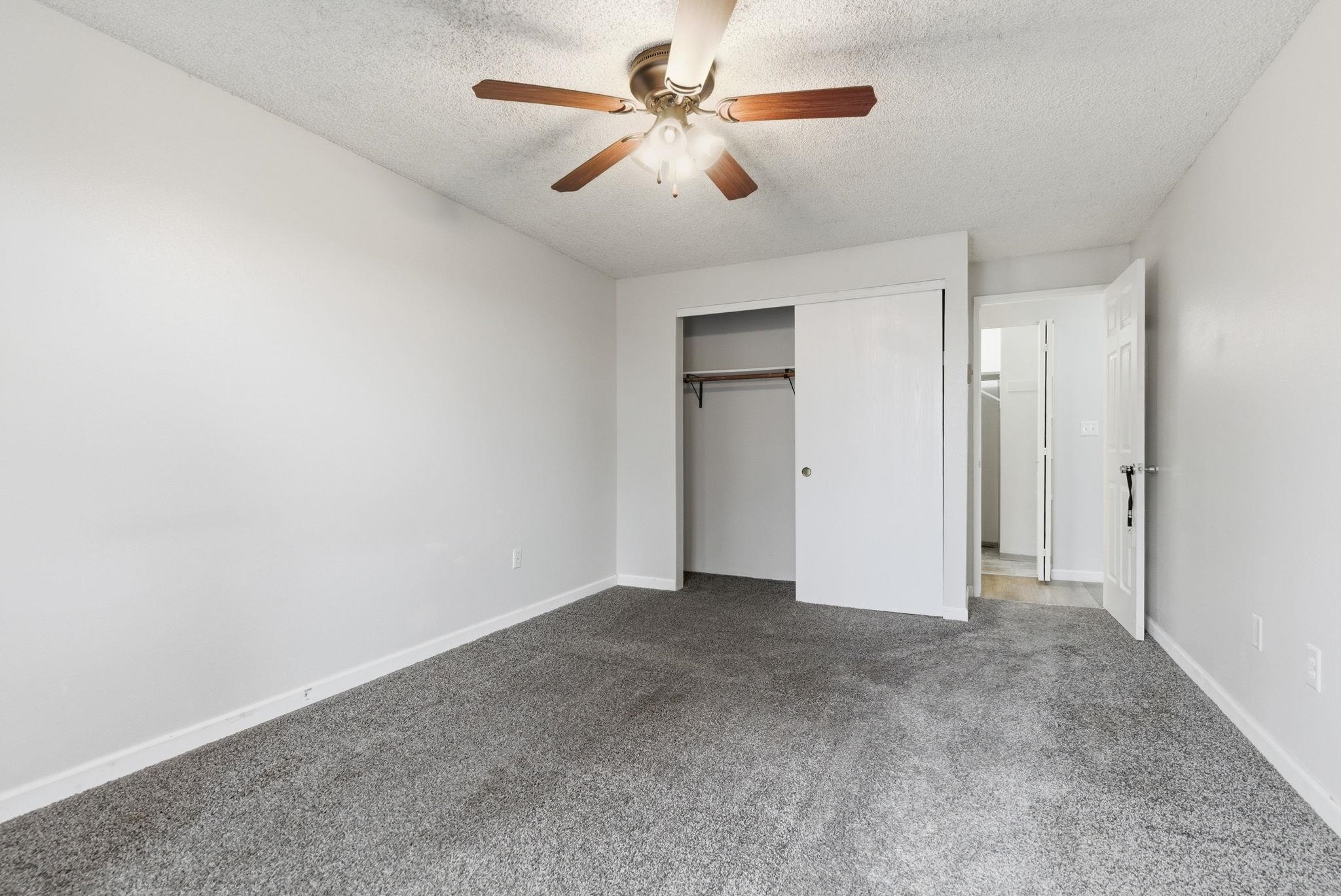 6017 E 6th Ave - Photo 10
