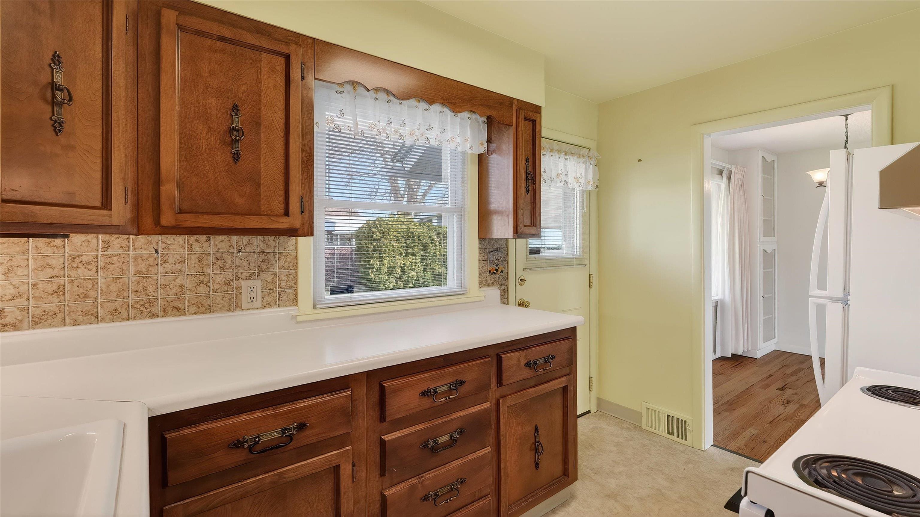 4624 W Northwest Blvd - Photo 9