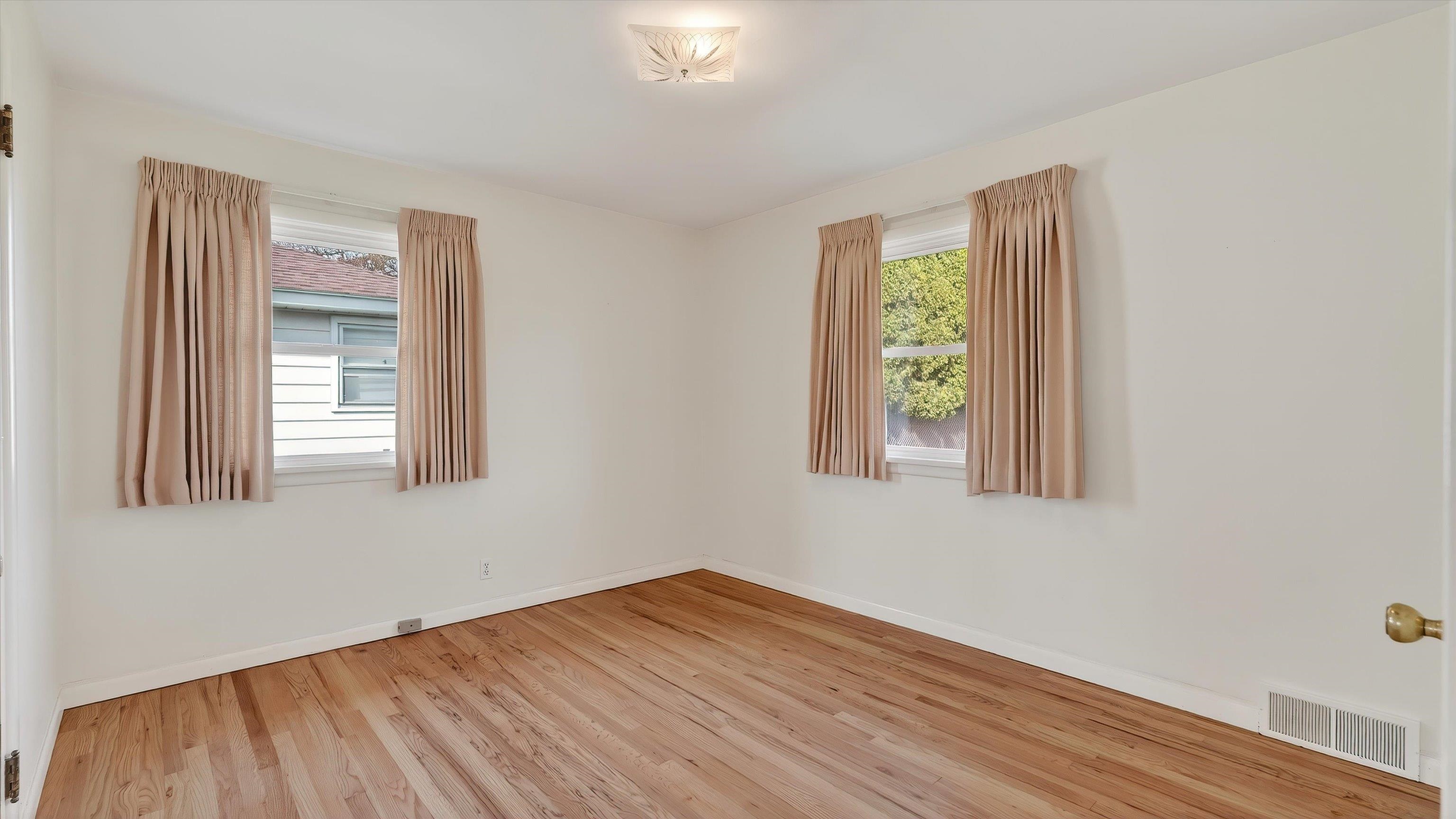 4624 W Northwest Blvd - Photo 10