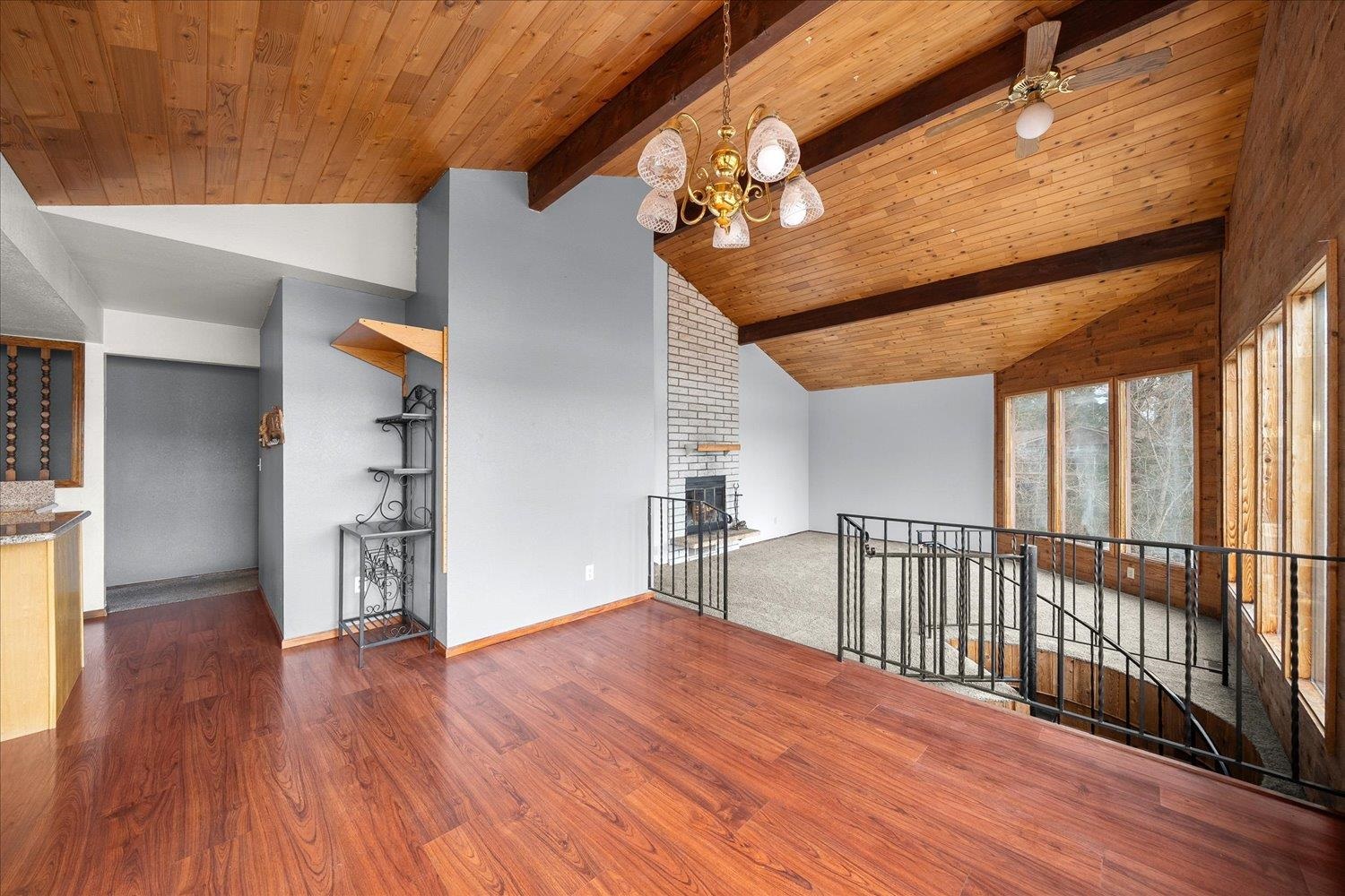 1307 S Wright Blvd - Photo 5