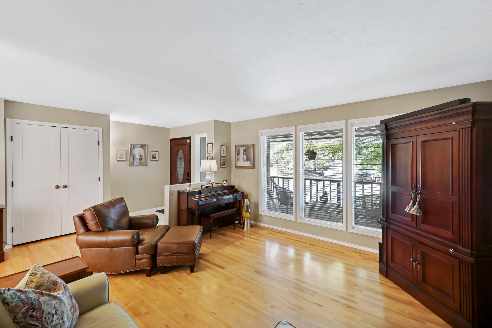 11705 S Littler Dr - Photo 5
