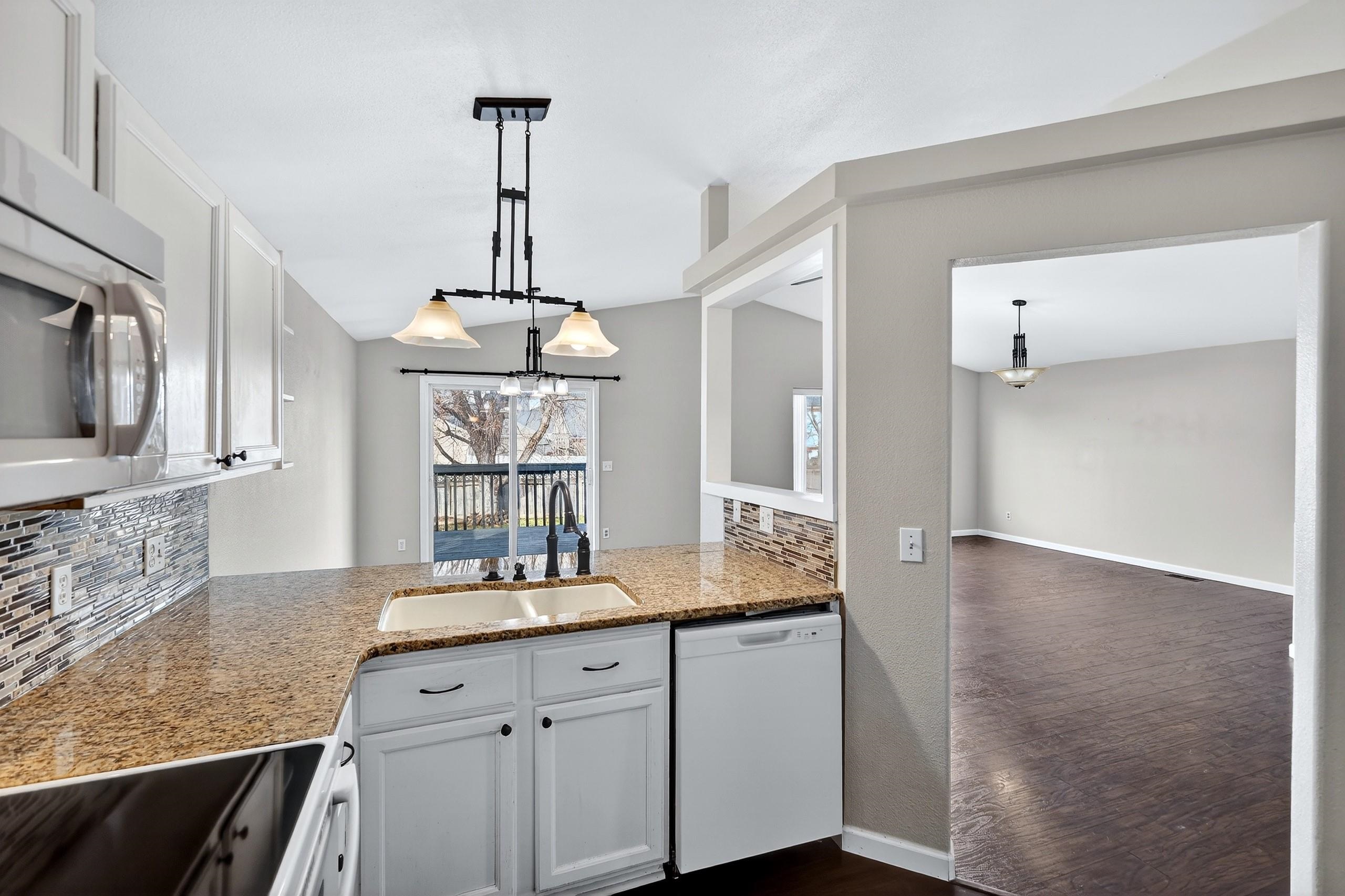 23127 E Maxwell Ave - Photo 15