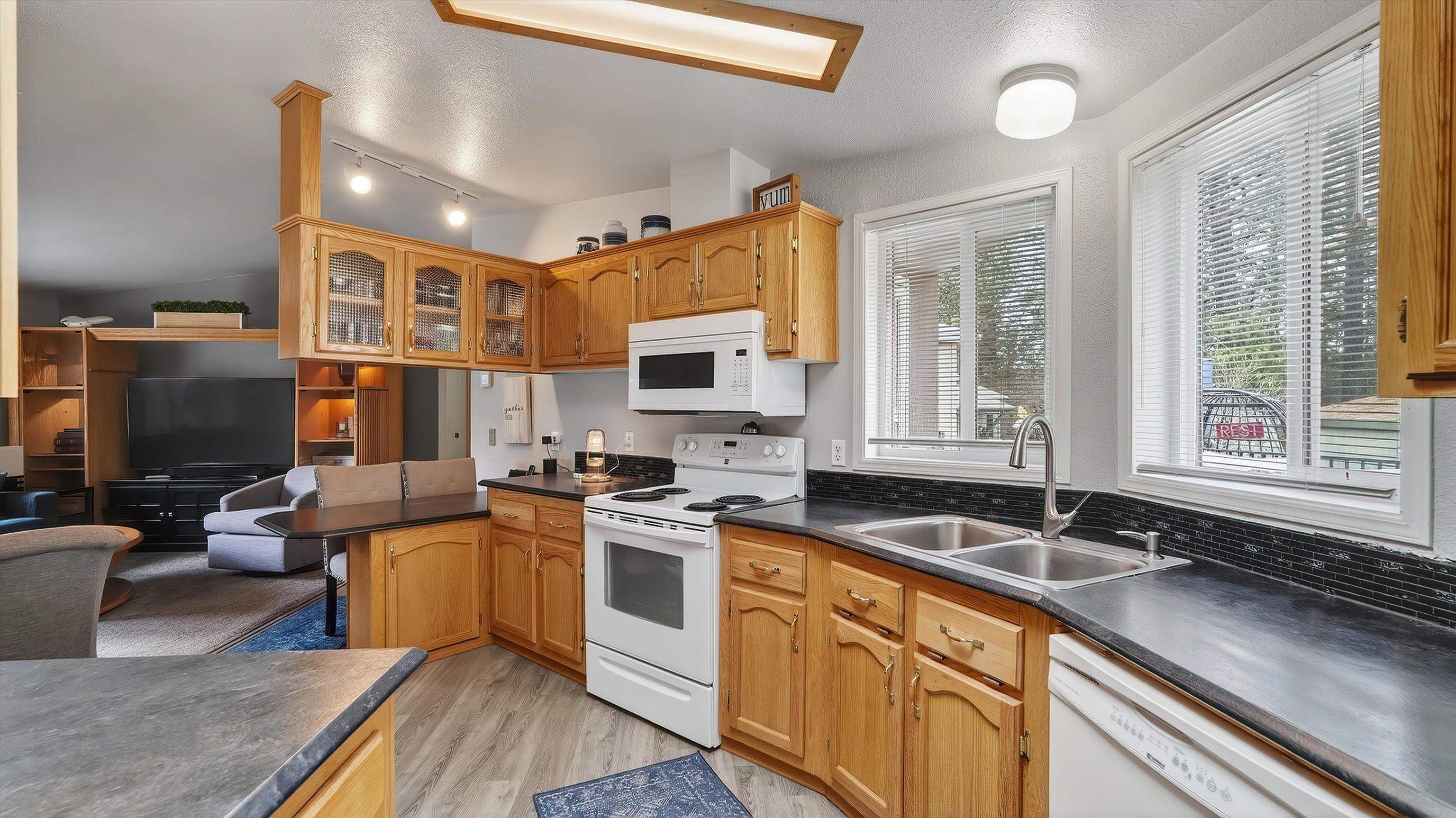 14521 N Logan Ln - Photo 7
