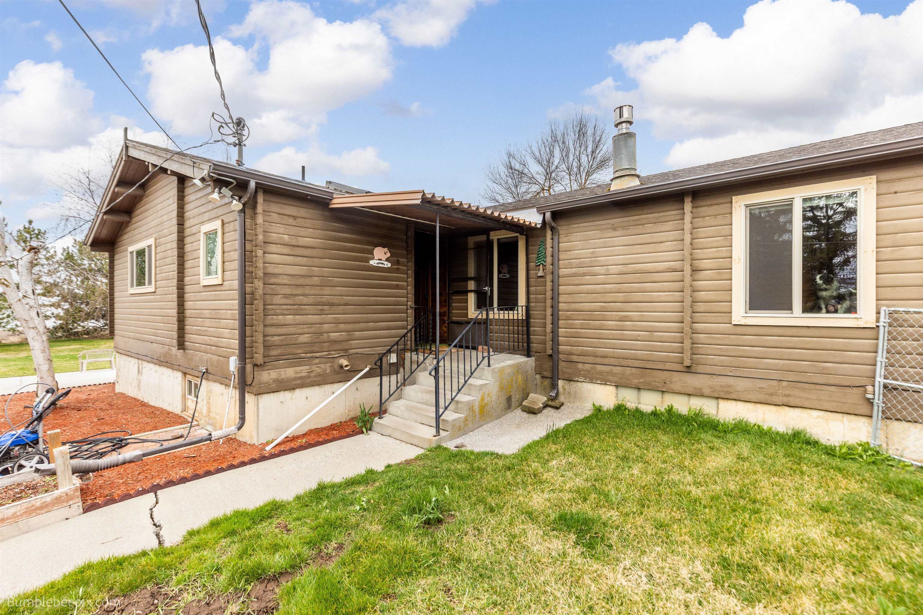 1600 8th St - Photo 1