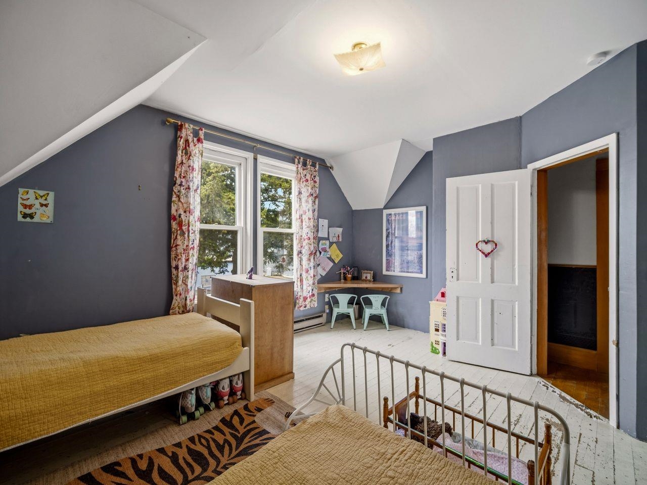 203 E Brewster St - Photo 33