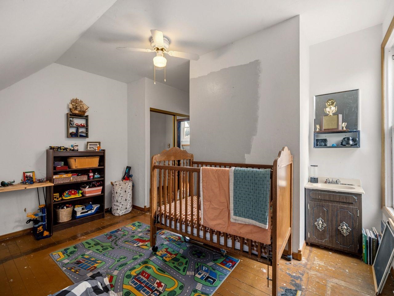 203 E Brewster St - Photo 35