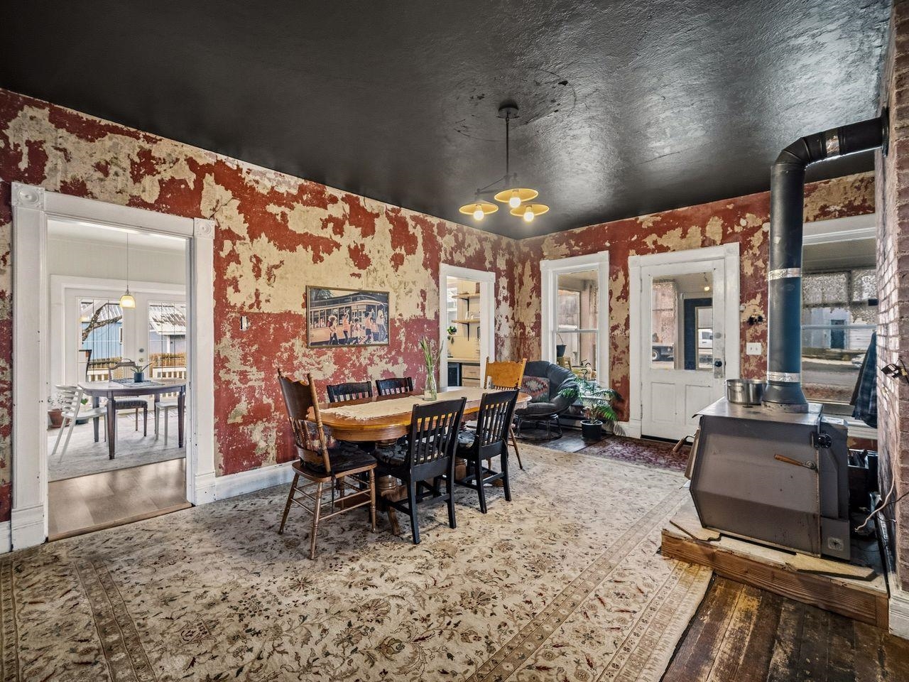 203 E Brewster St - Photo 6