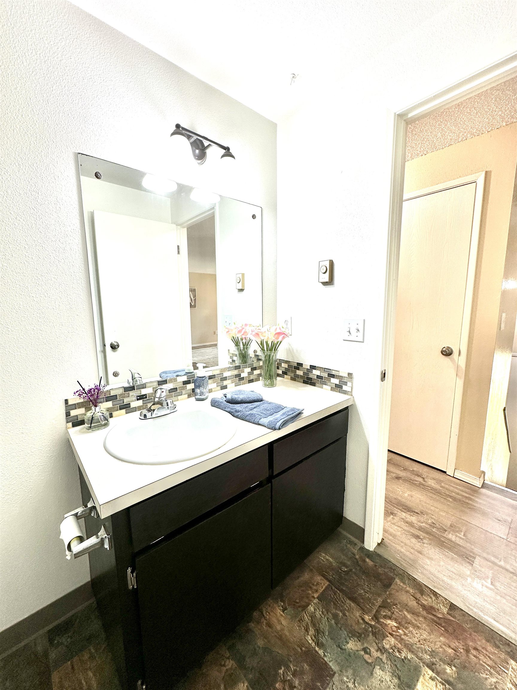 1119 S Walnut Rd - Photo 19