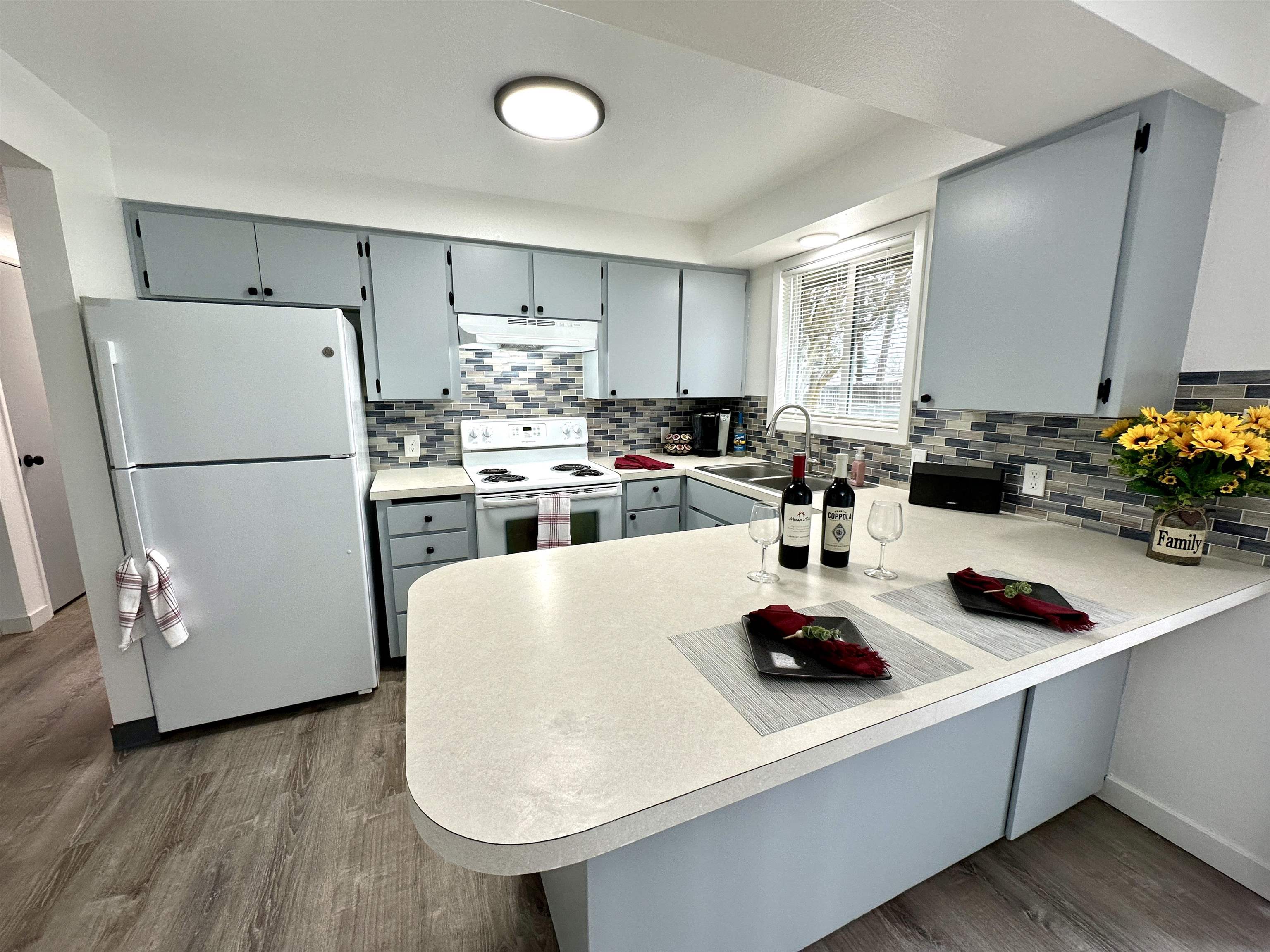 1119 S Walnut Rd - Photo 4