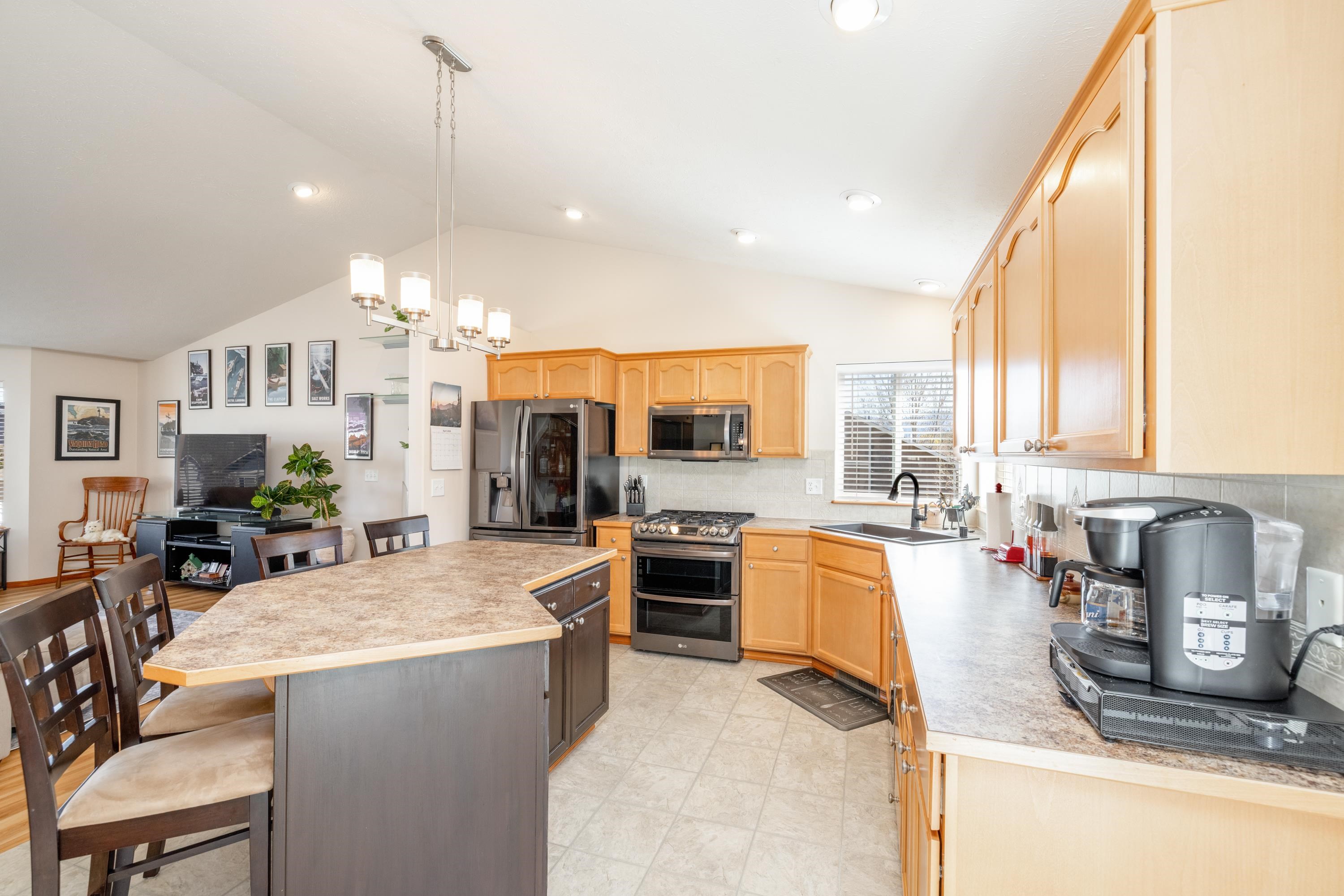 17922 E 11th Ct - Photo 8