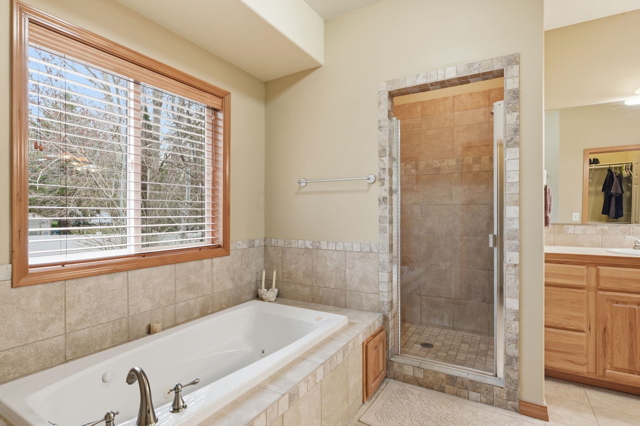 1314 W Chaucer Ave - Photo 13