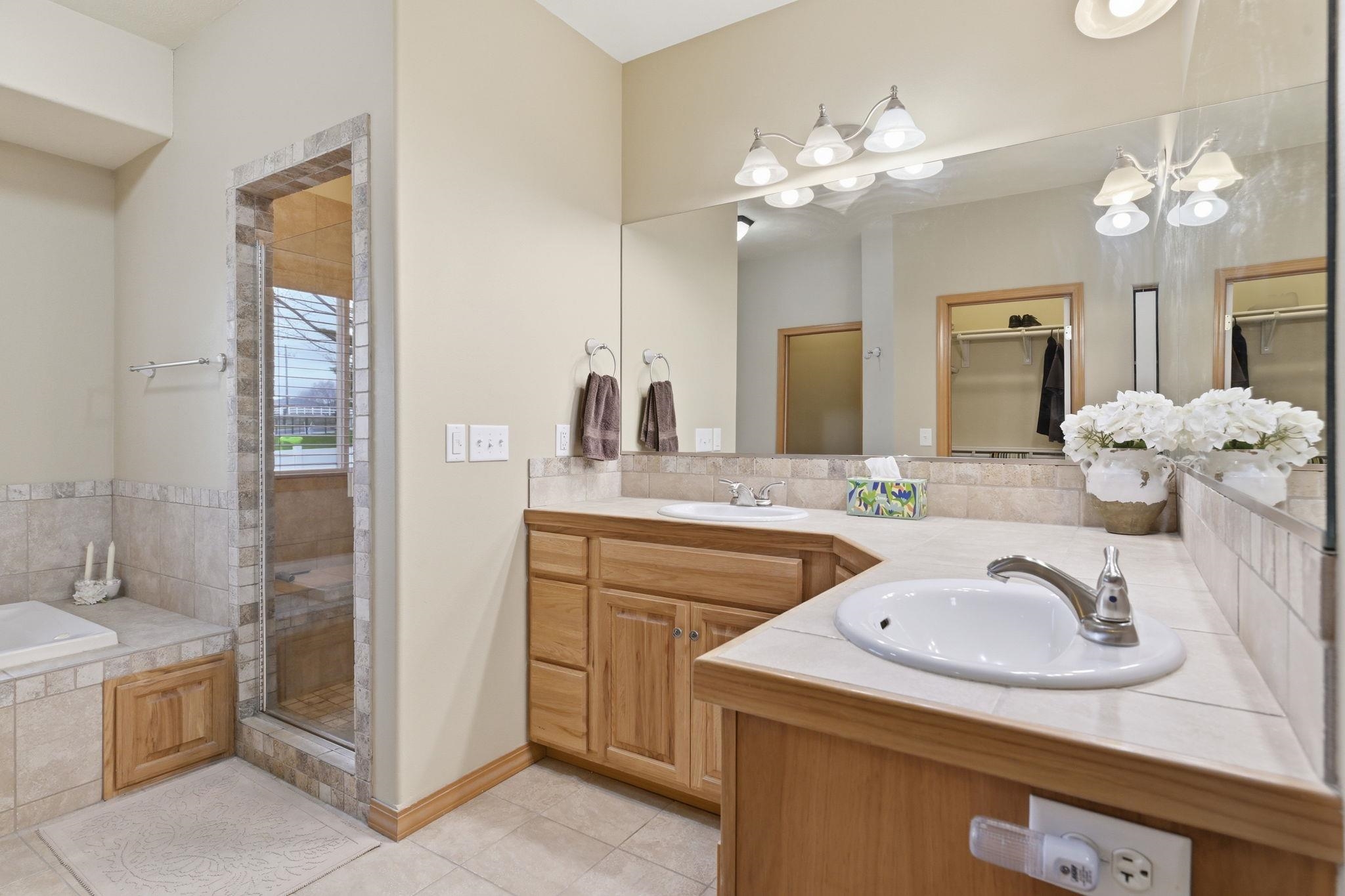 1314 W Chaucer Ave - Photo 14