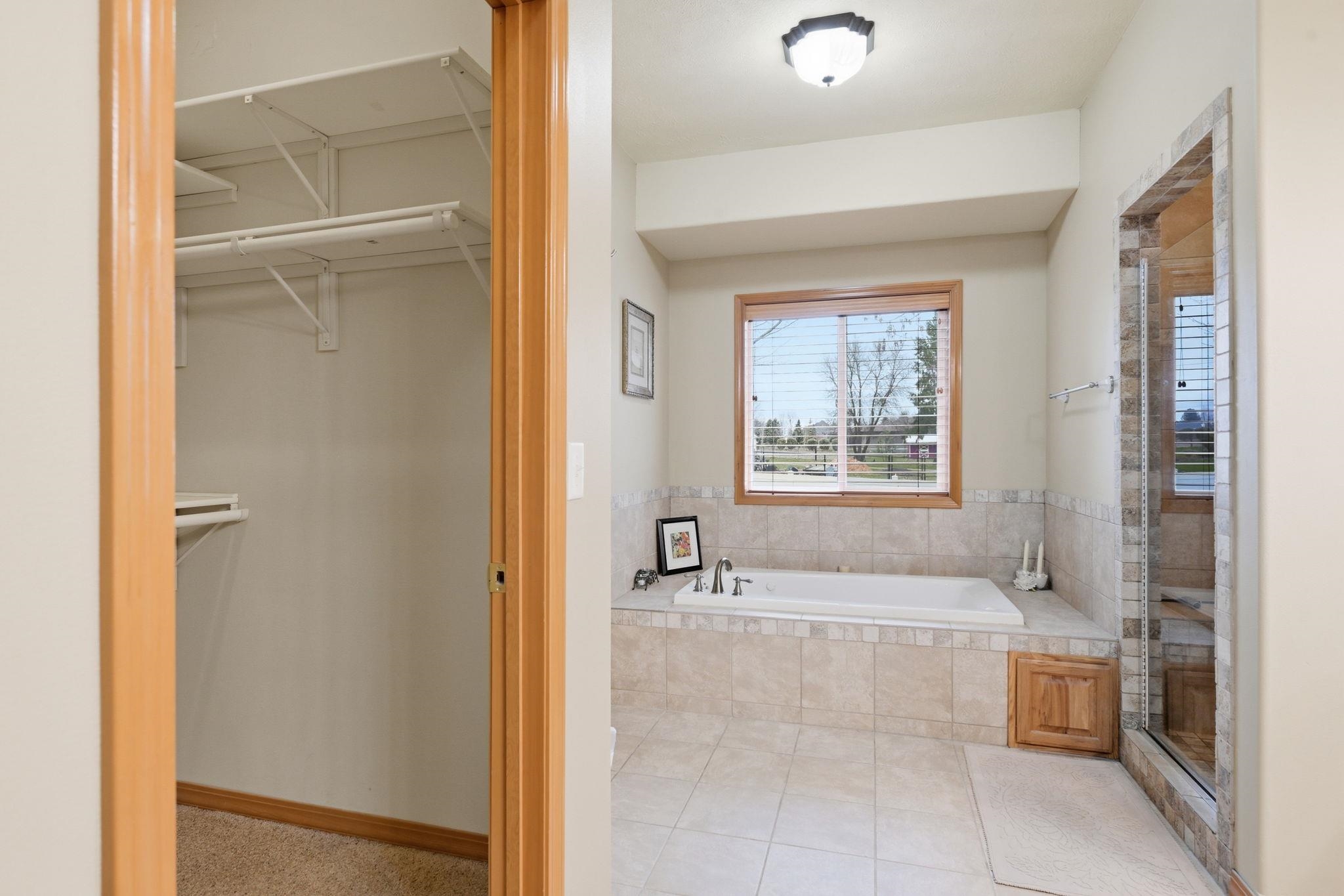 1314 W Chaucer Ave - Photo 16