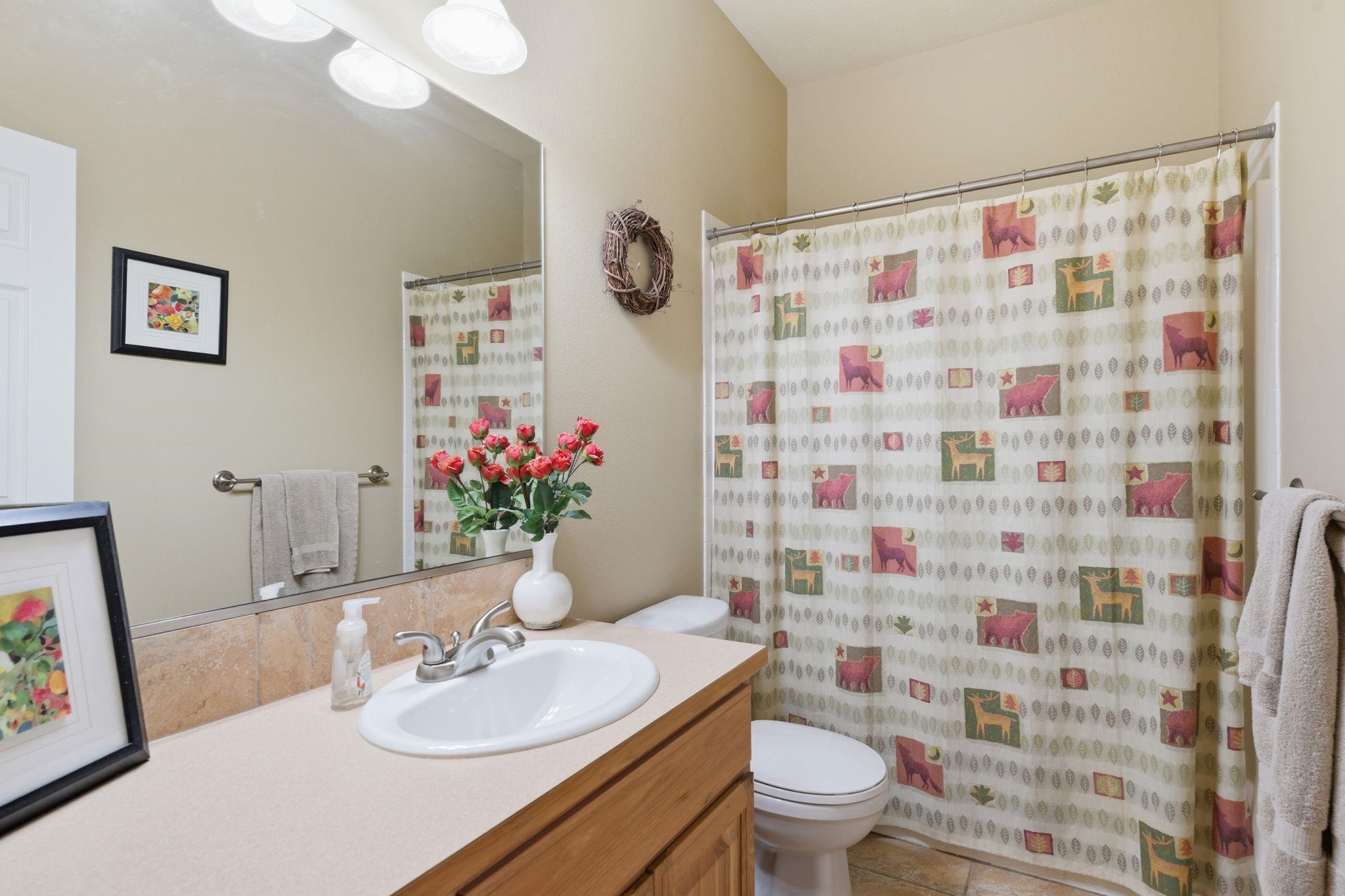 1314 W Chaucer Ave - Photo 19