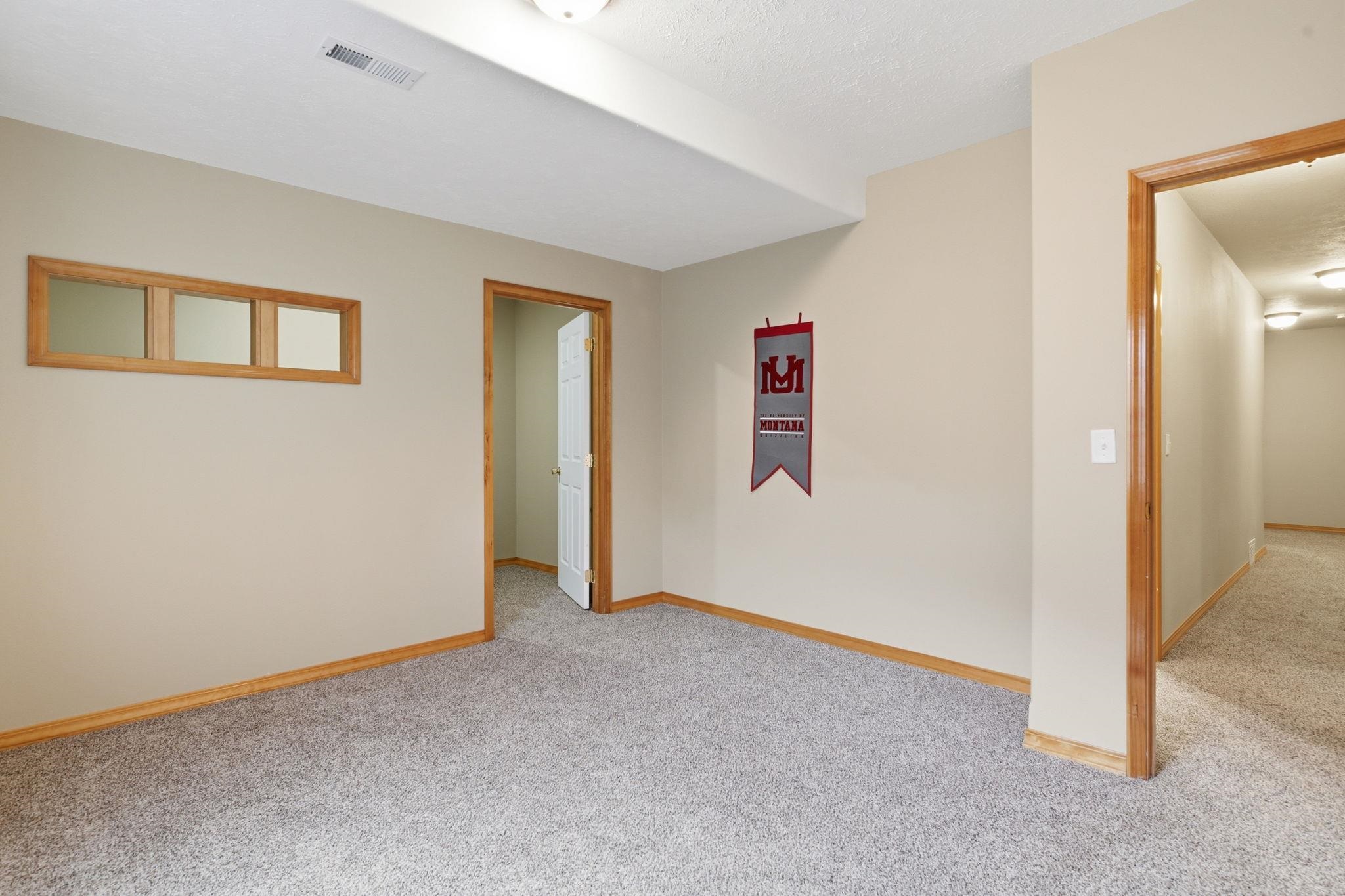 1314 W Chaucer Ave - Photo 31