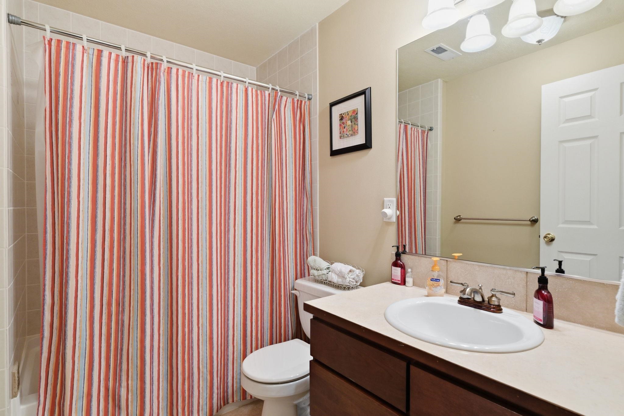1314 W Chaucer Ave - Photo 32