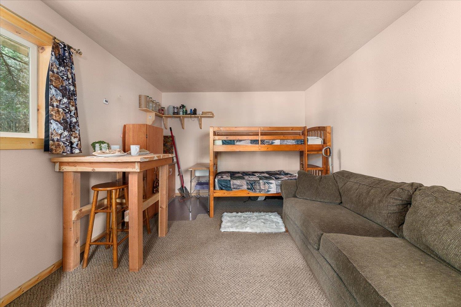 963 Thompson Rd - Photo 4