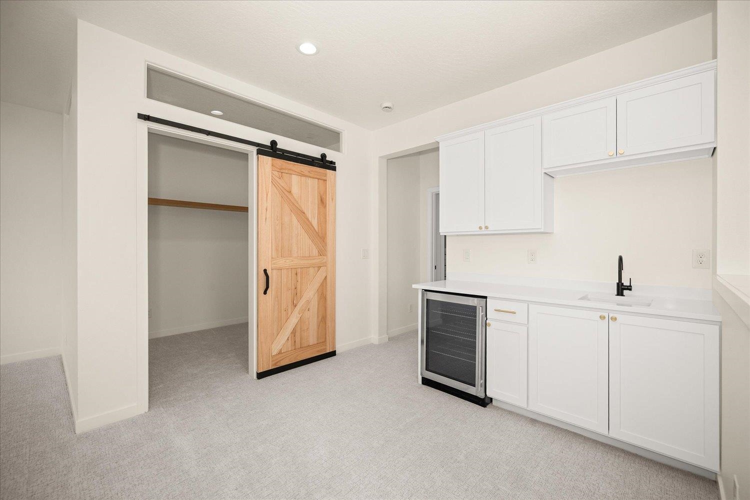 2023 W Summit Pkwy Ave - Photo 29