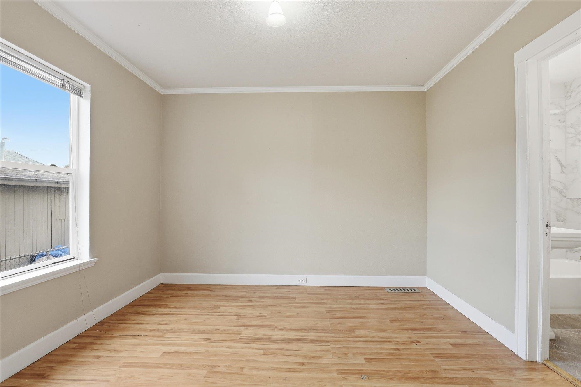 1529 W Nora Ave - Photo 12