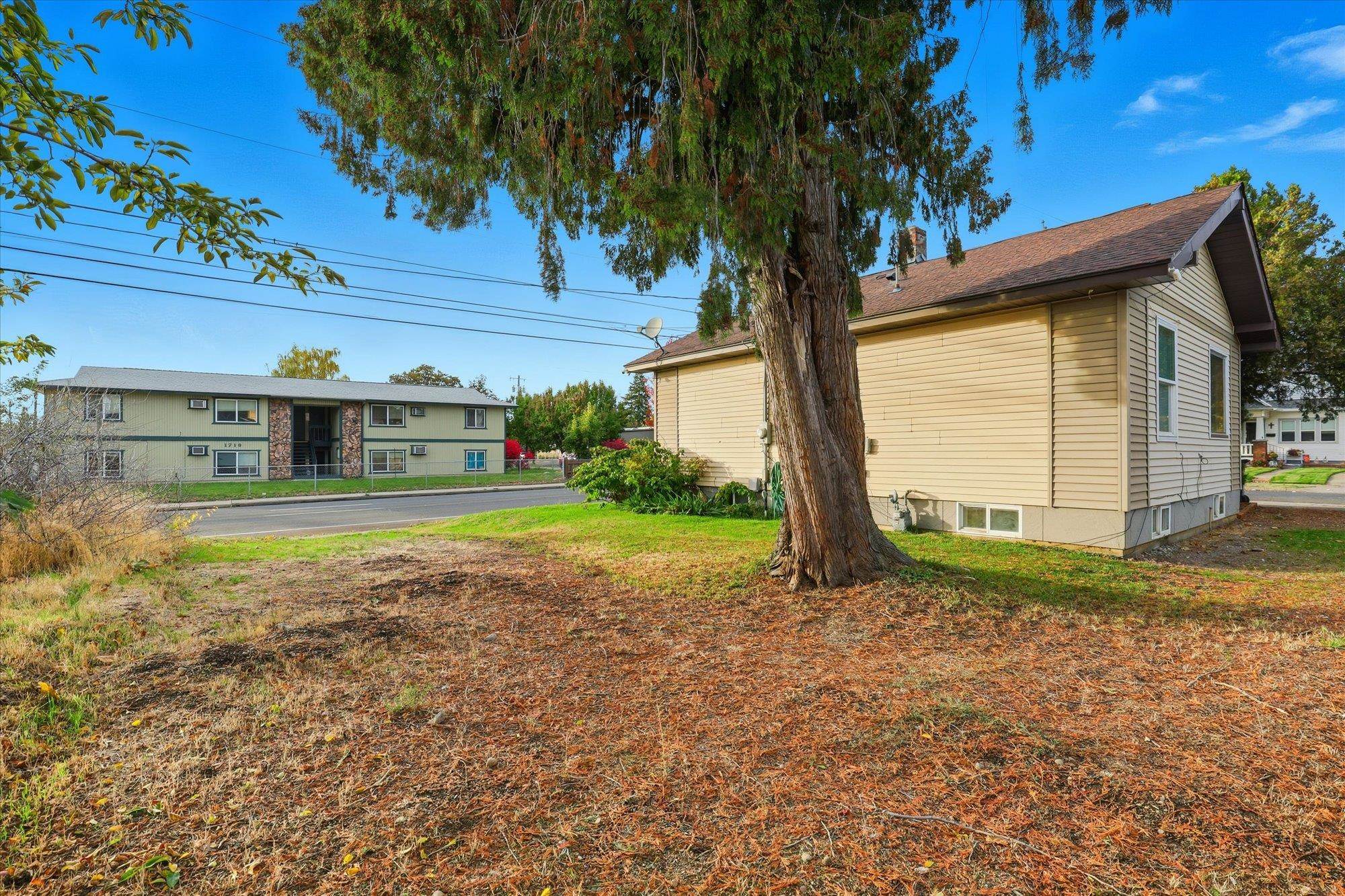 1529 W Nora Ave - Photo 30