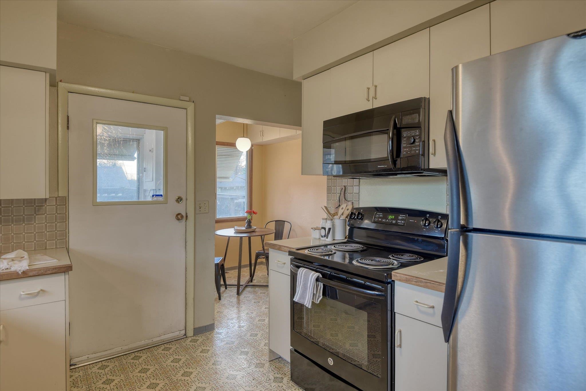 3203 W CORA Ave - Photo 14