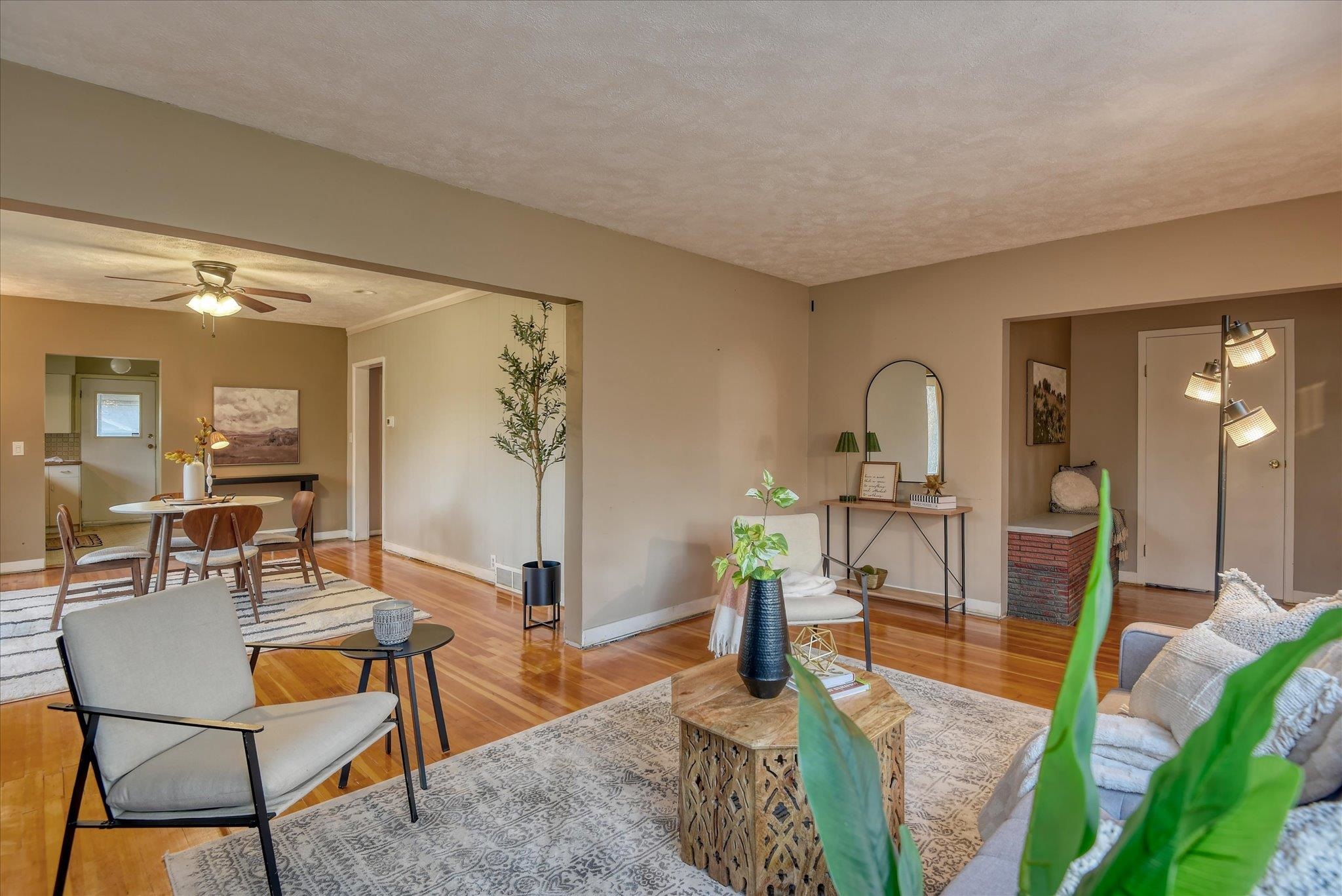 3203 W CORA Ave - Photo 6