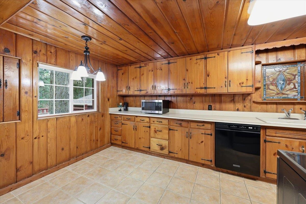 15517 N Dartford Dr - Photo 10