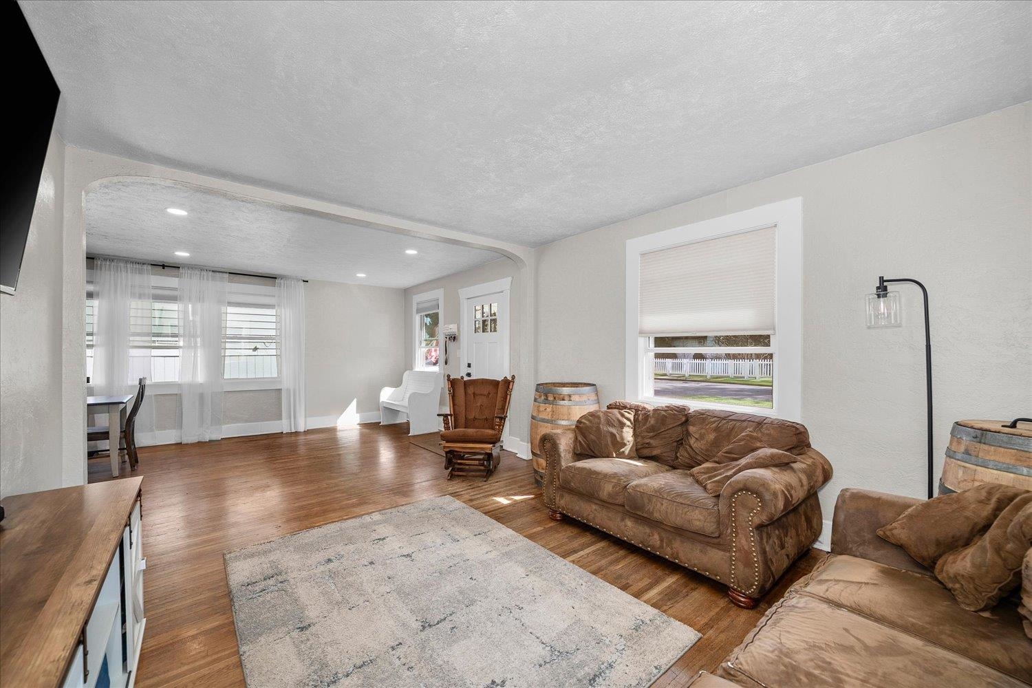 1427 E Nebraska Ave - Photo 5