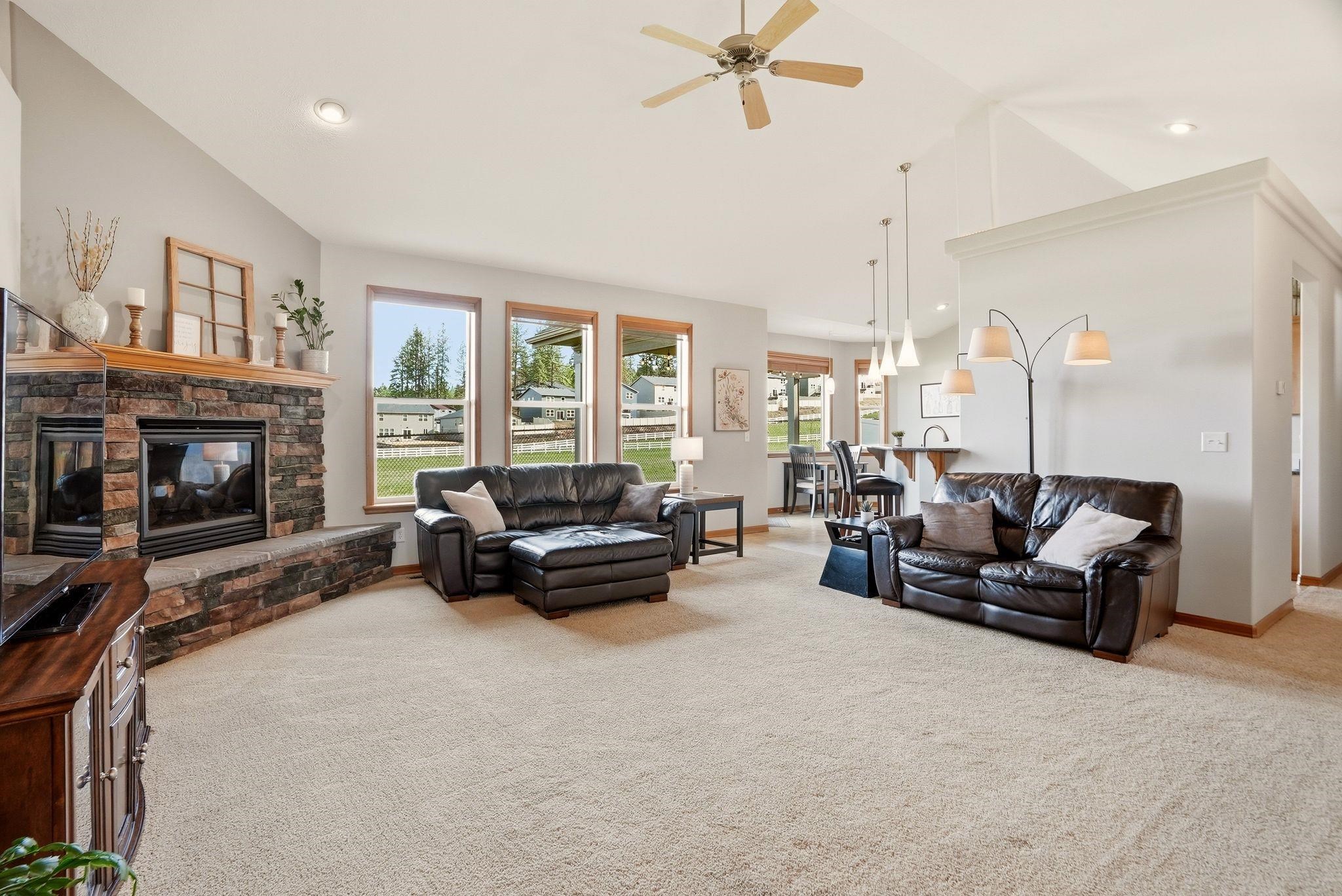 12313 E Emory Ln - Photo 3