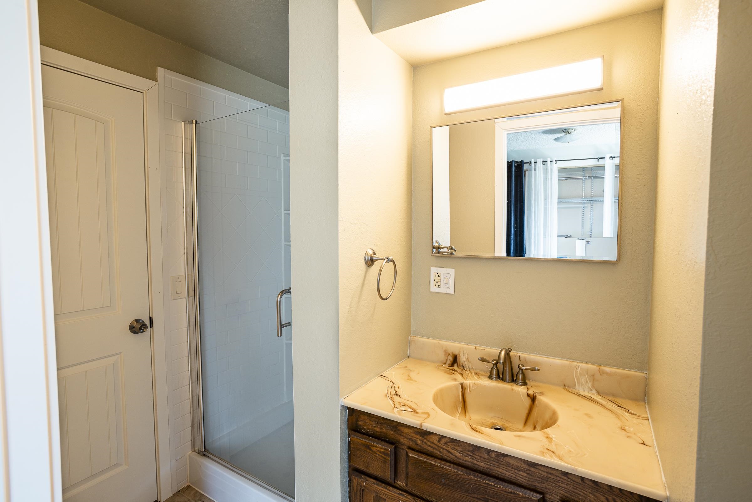 1206 S Best Rd - Photo 25