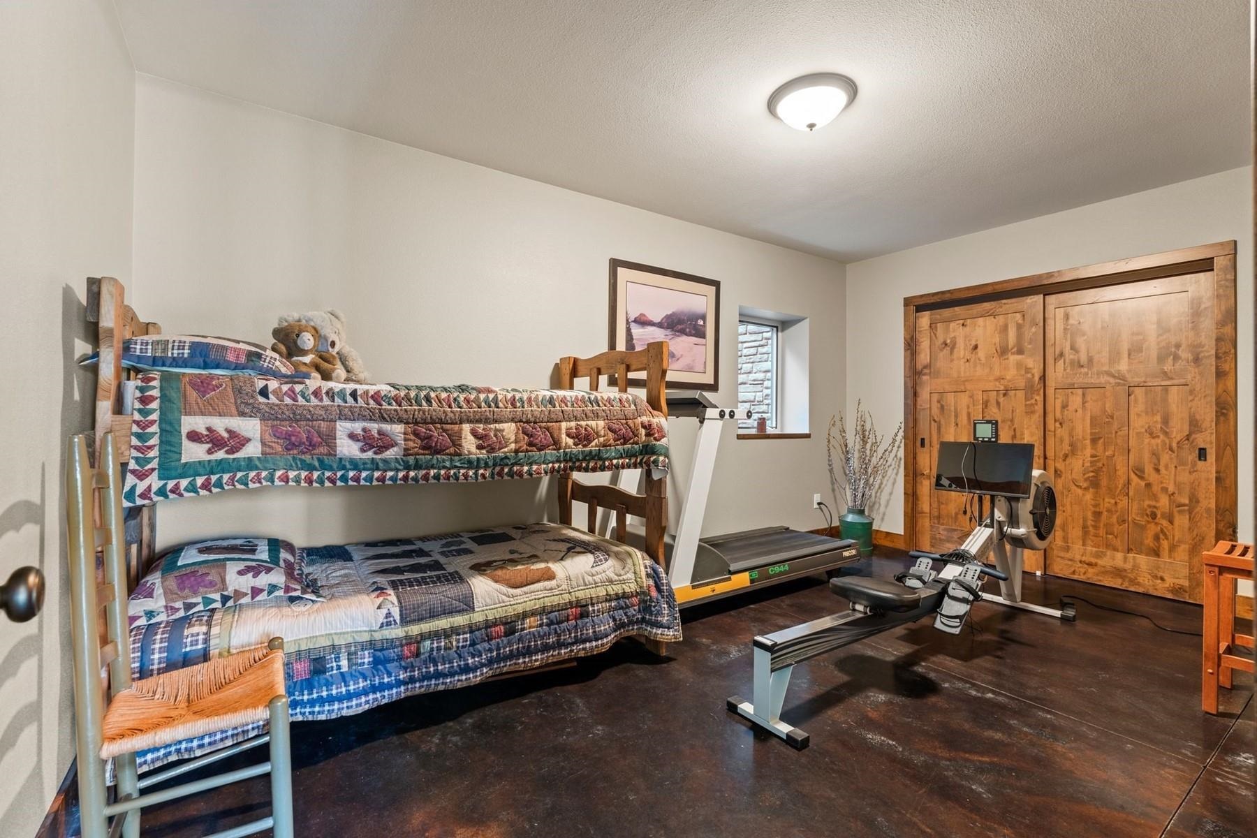 969 Western Larch Rd - Photo 34