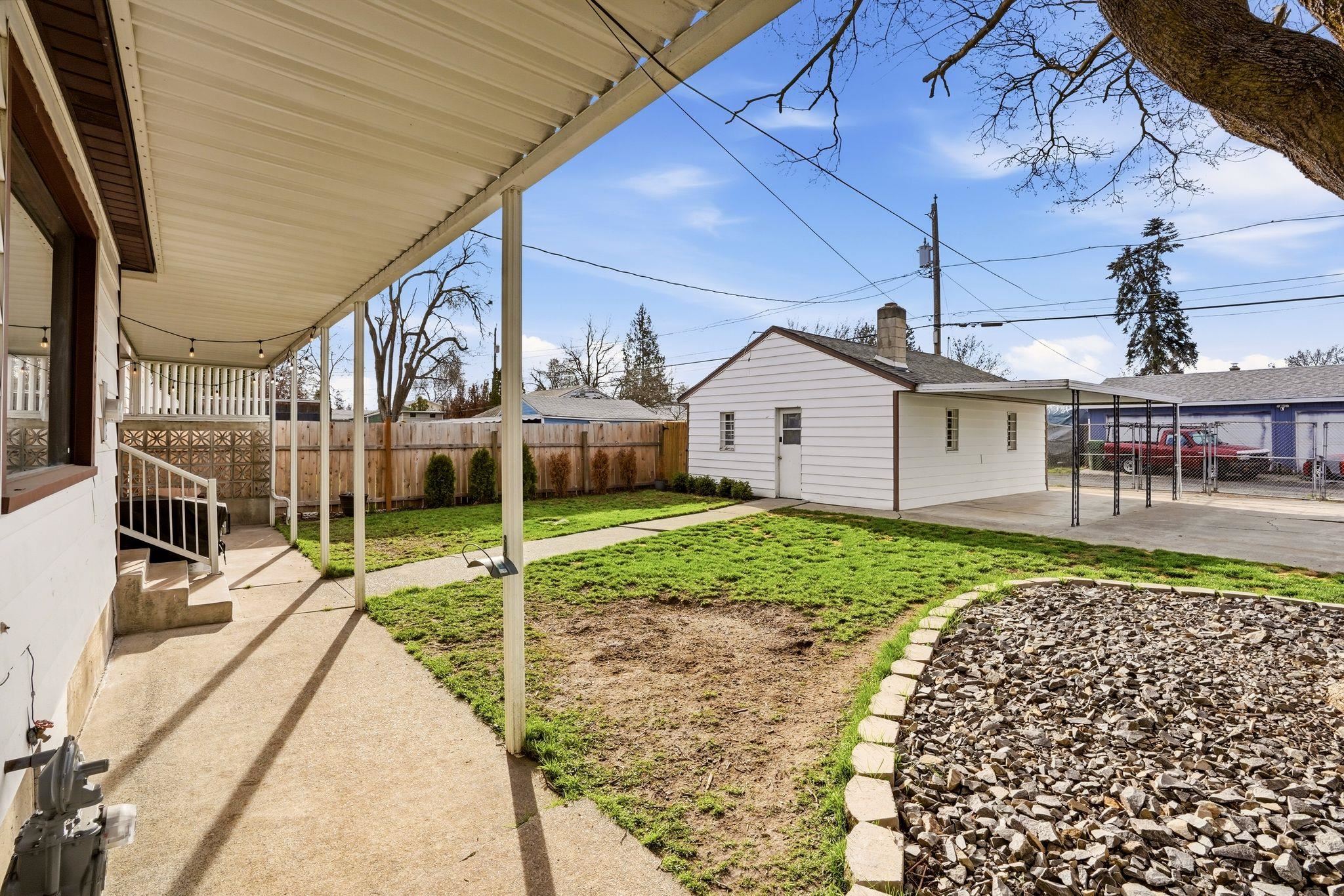 2511 W Olympic Ave - Photo 26
