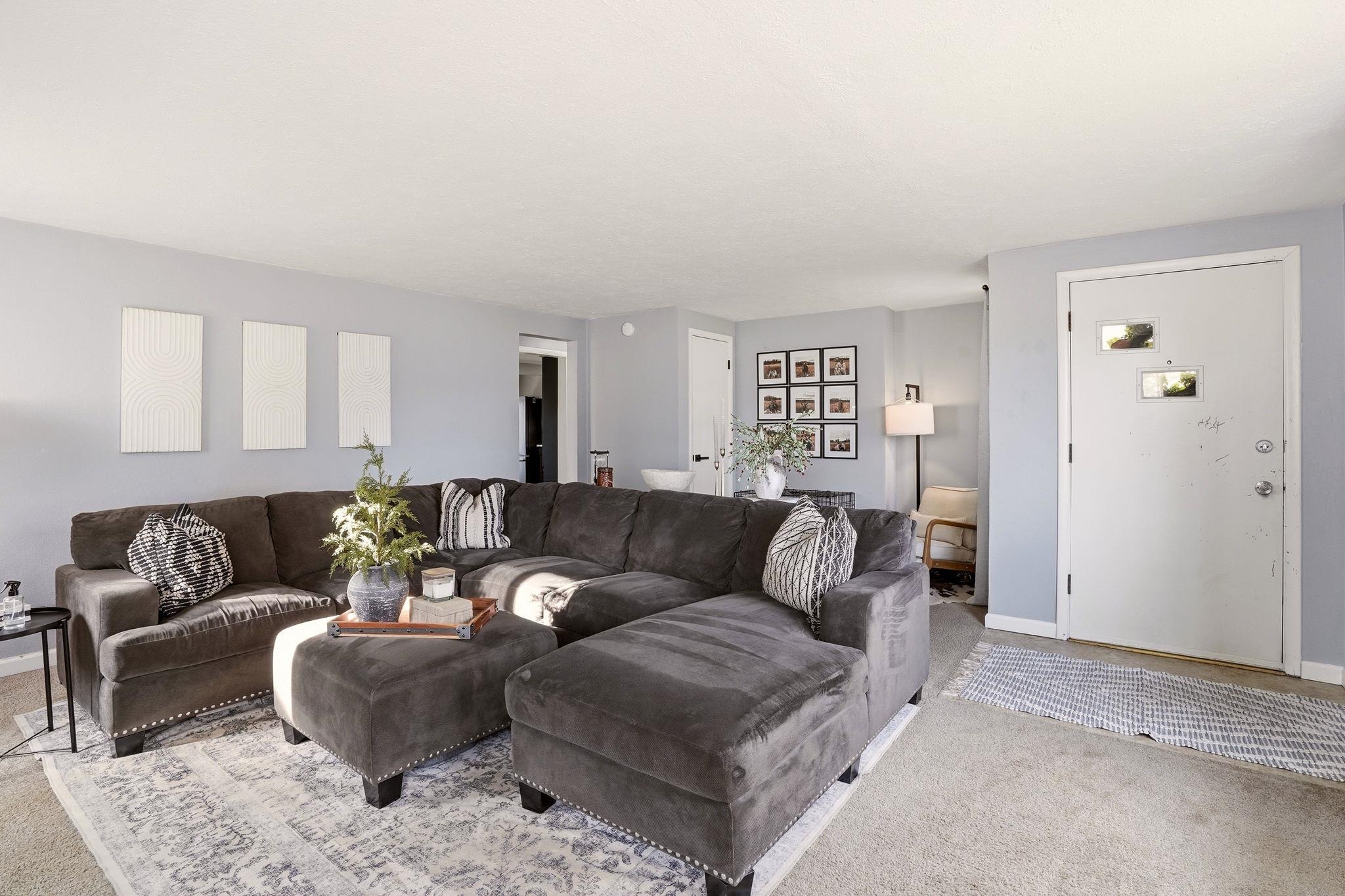 2511 W Olympic Ave - Photo 5