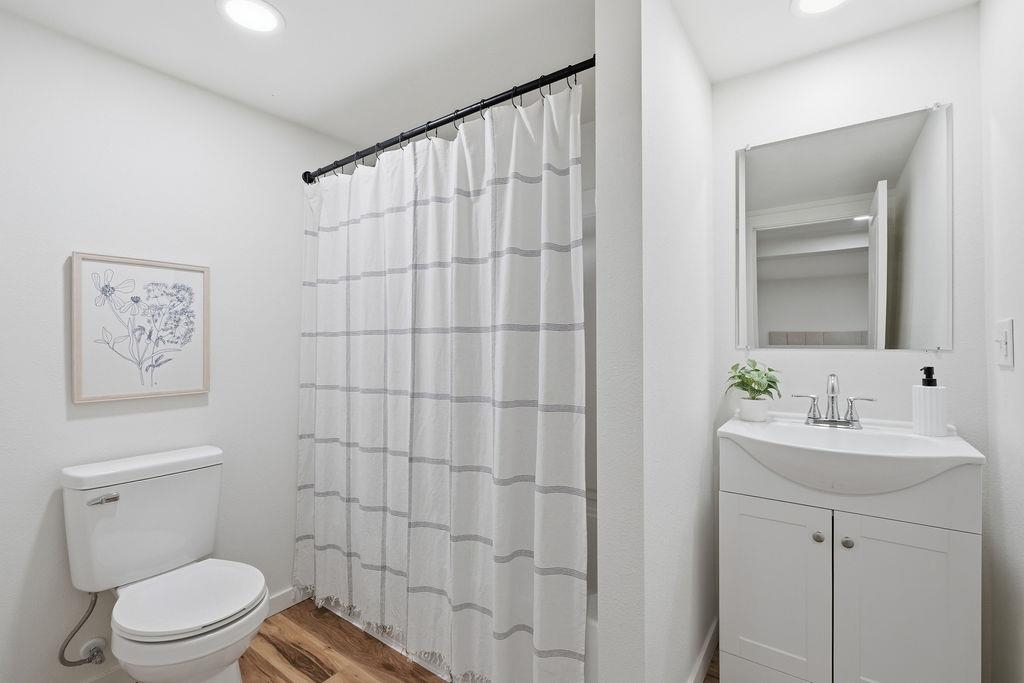 2486 W Rowan Ave - Photo 20